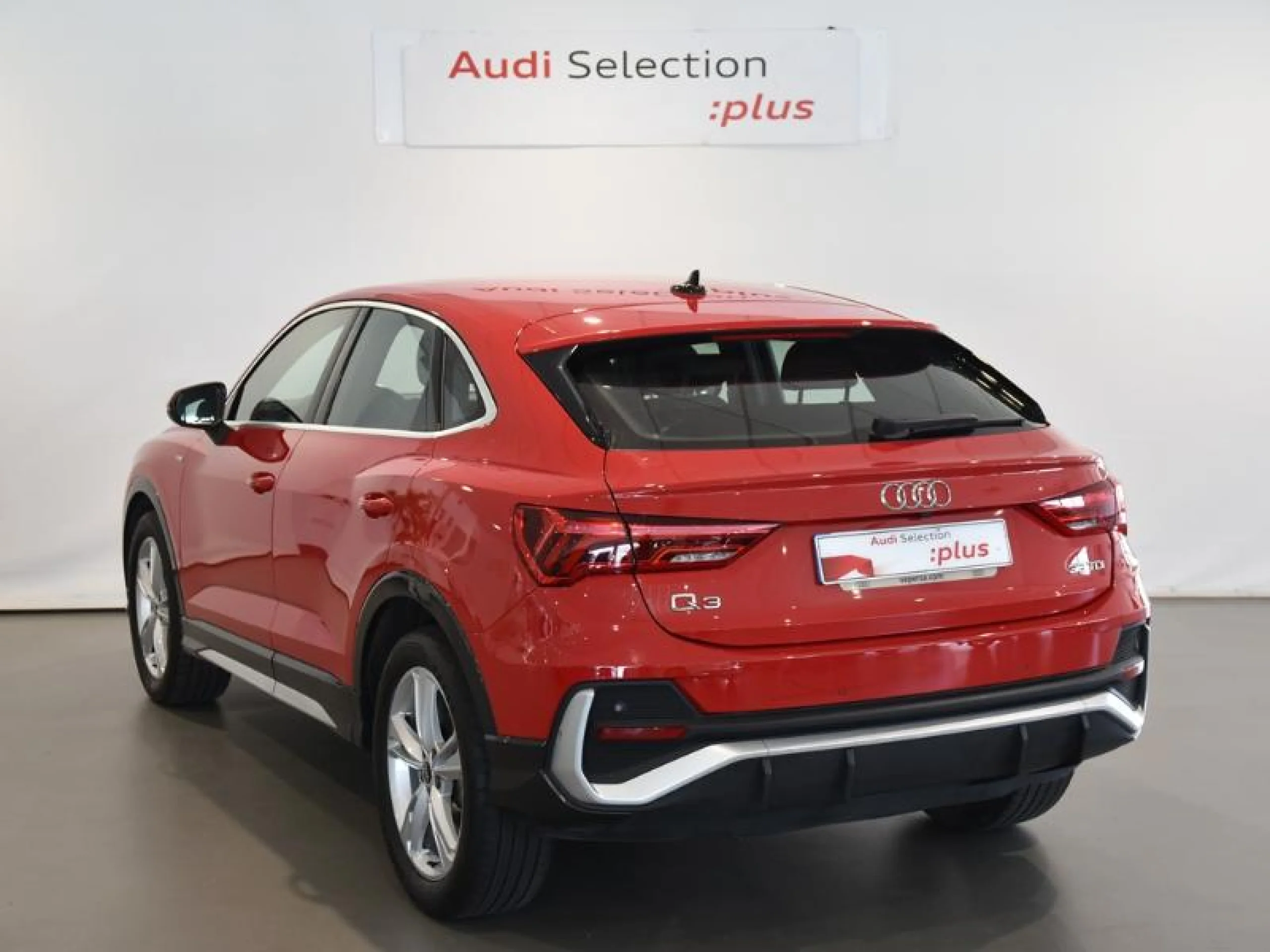 AUDI Q3 SPORTBACK S LINE 35 TDI 110KW (150CV) S TRONIC - Foto 2
