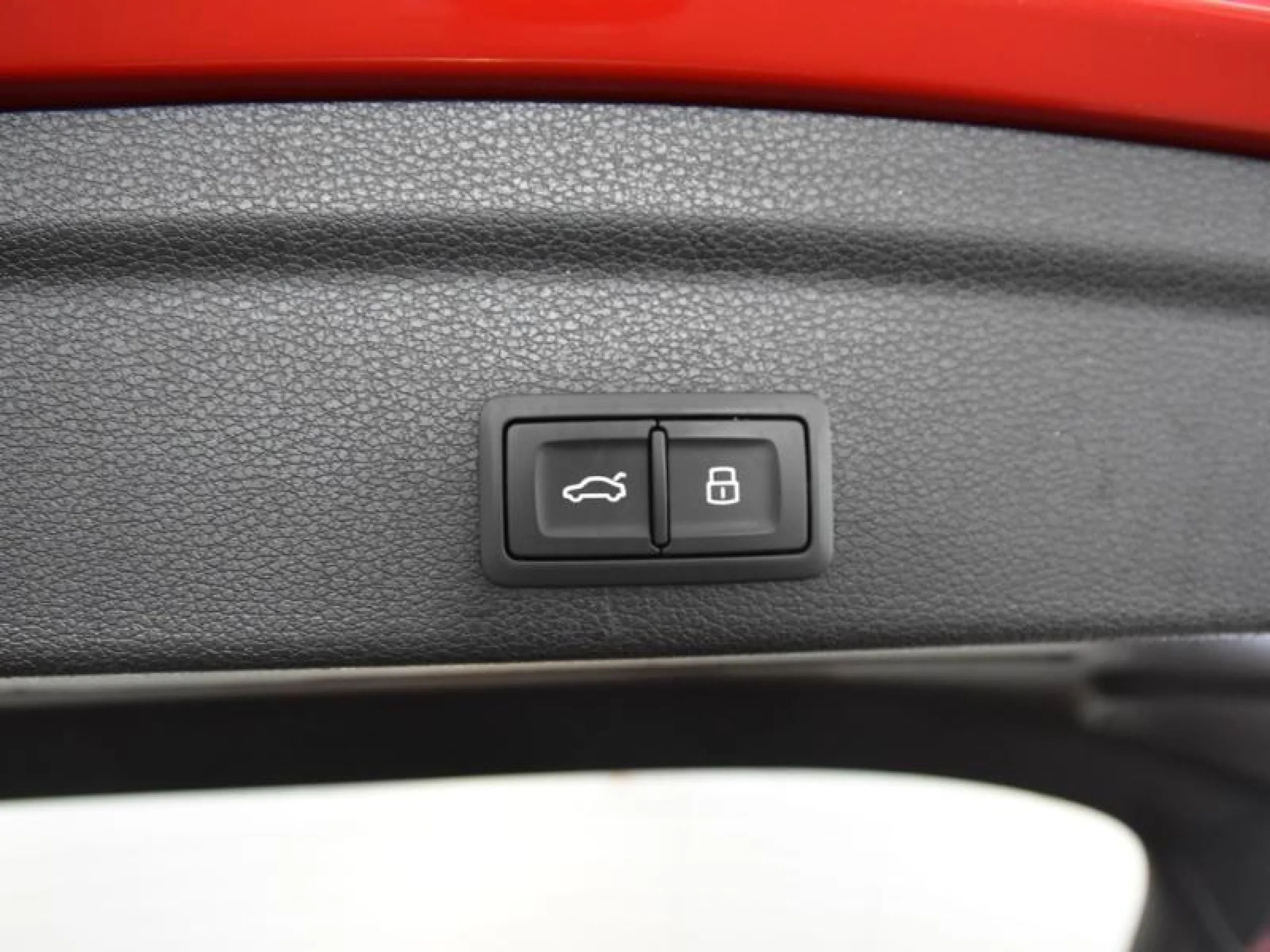 AUDI Q3 SPORTBACK S LINE 35 TDI 110KW (150CV) S TRONIC - Foto 9