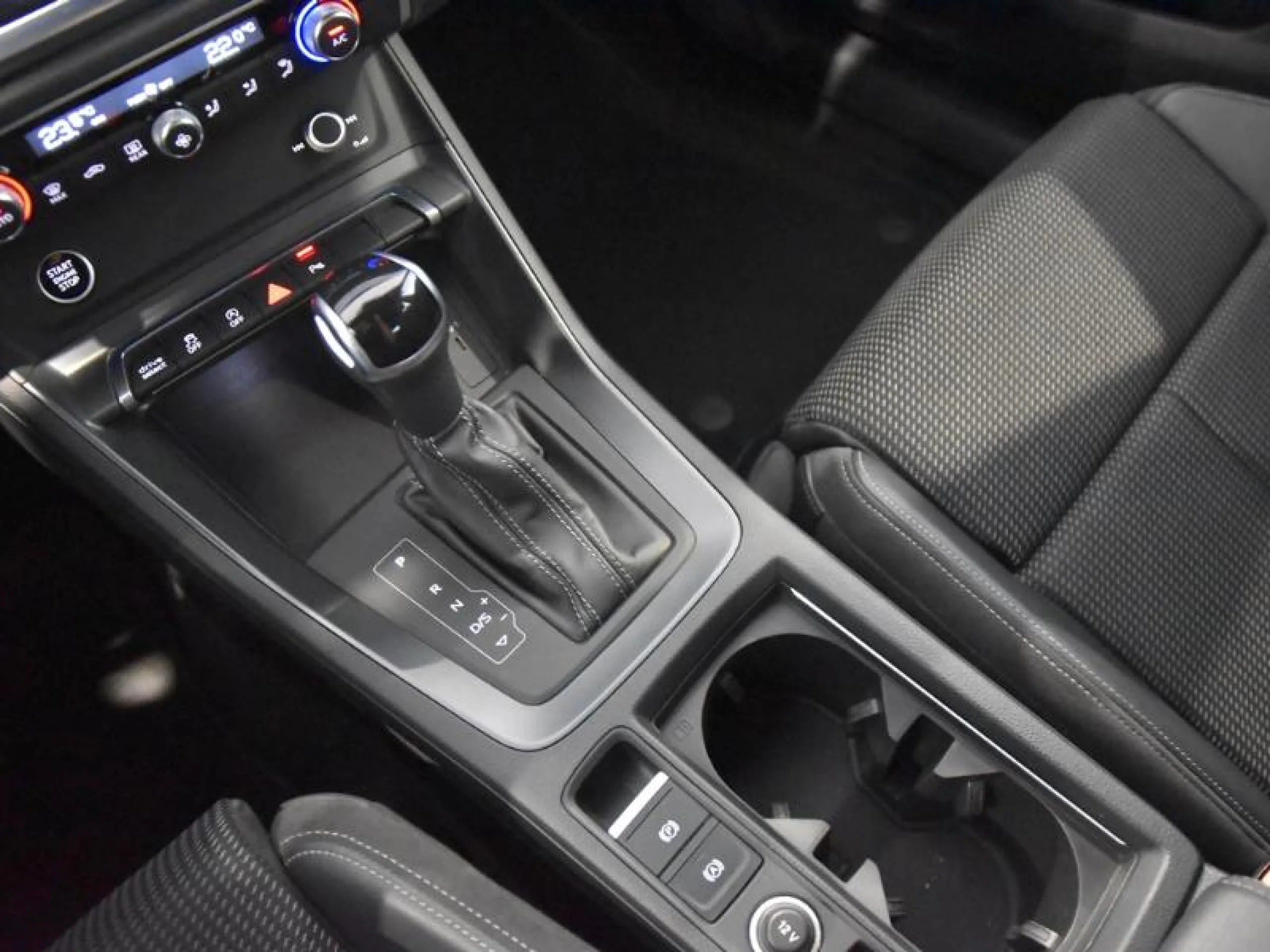 AUDI Q3 SPORTBACK S LINE 35 TDI 110KW (150CV) S TRONIC - Foto 11