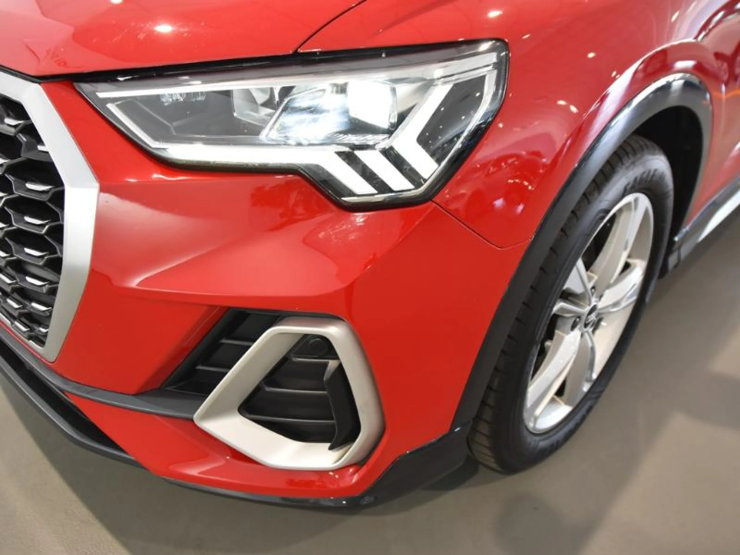 AUDI Q3 SPORTBACK S LINE 35 TDI 110KW (150CV) S TRONIC - Foto 20