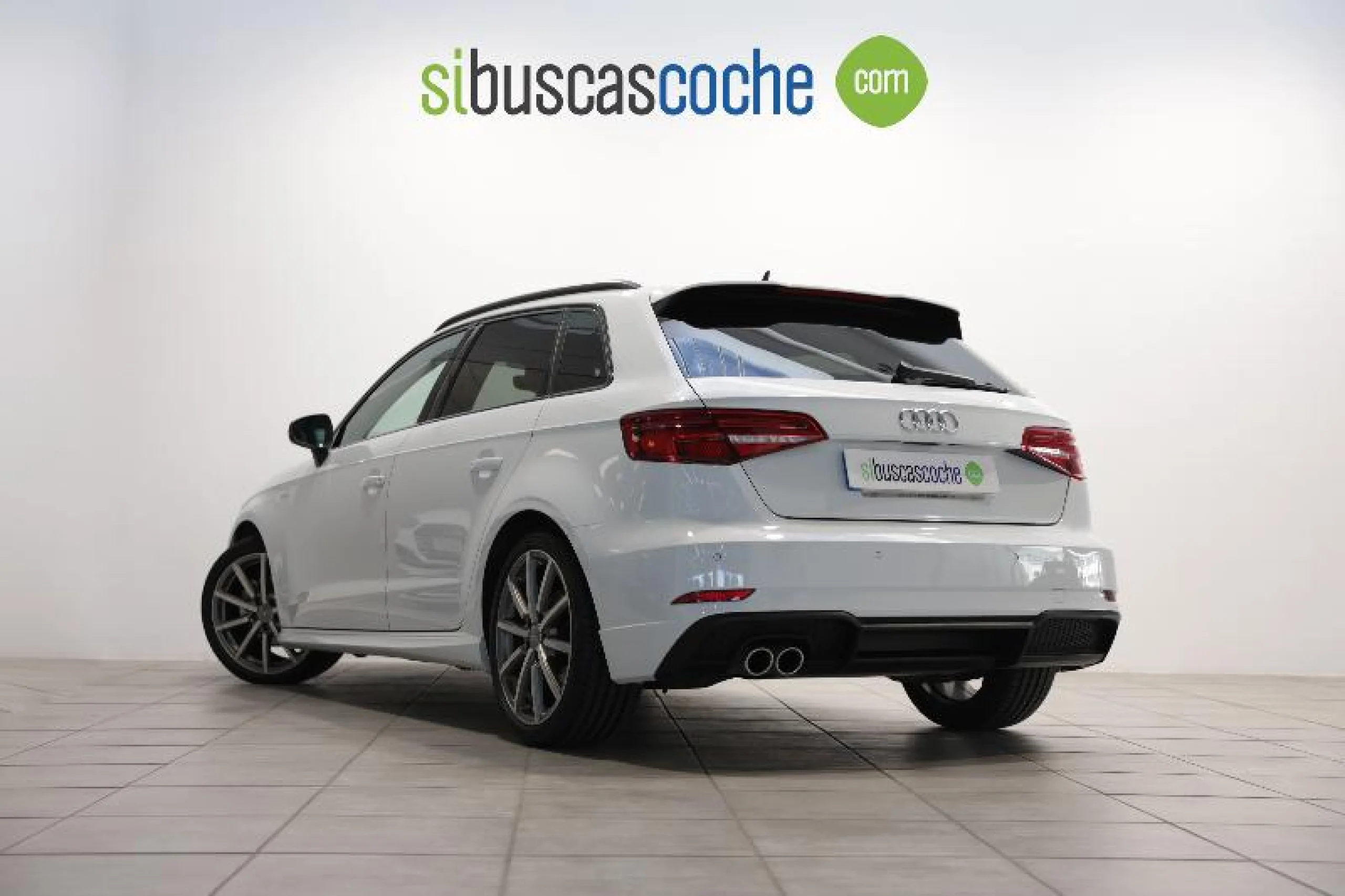 AUDI A3 SPORTBACK BLACK LINE 35 TFSI 110KW - Foto 2