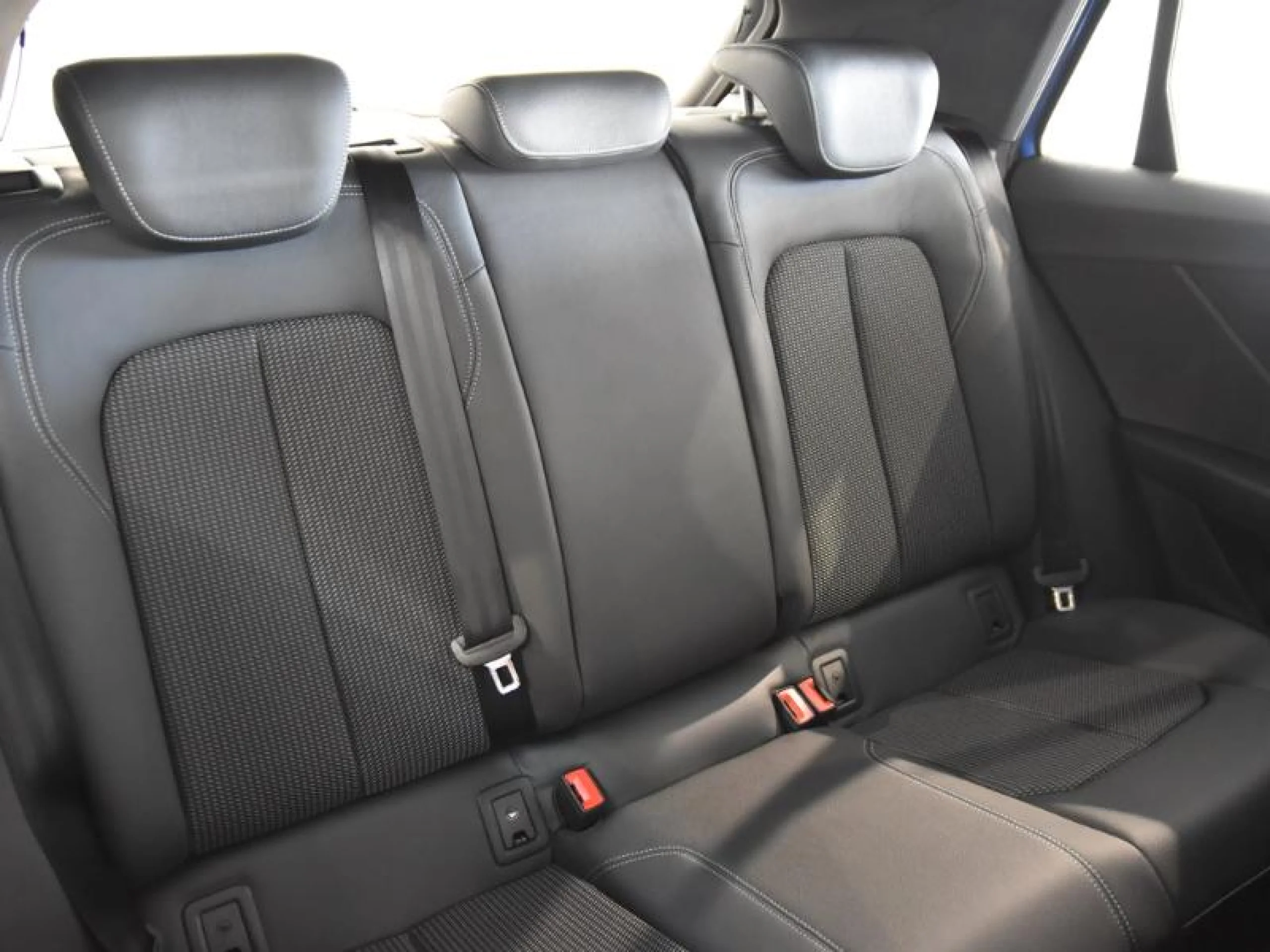 AUDI Q2 ADRENALIN EDITION 35 TFSI 110KW S TRONIC - Foto 6