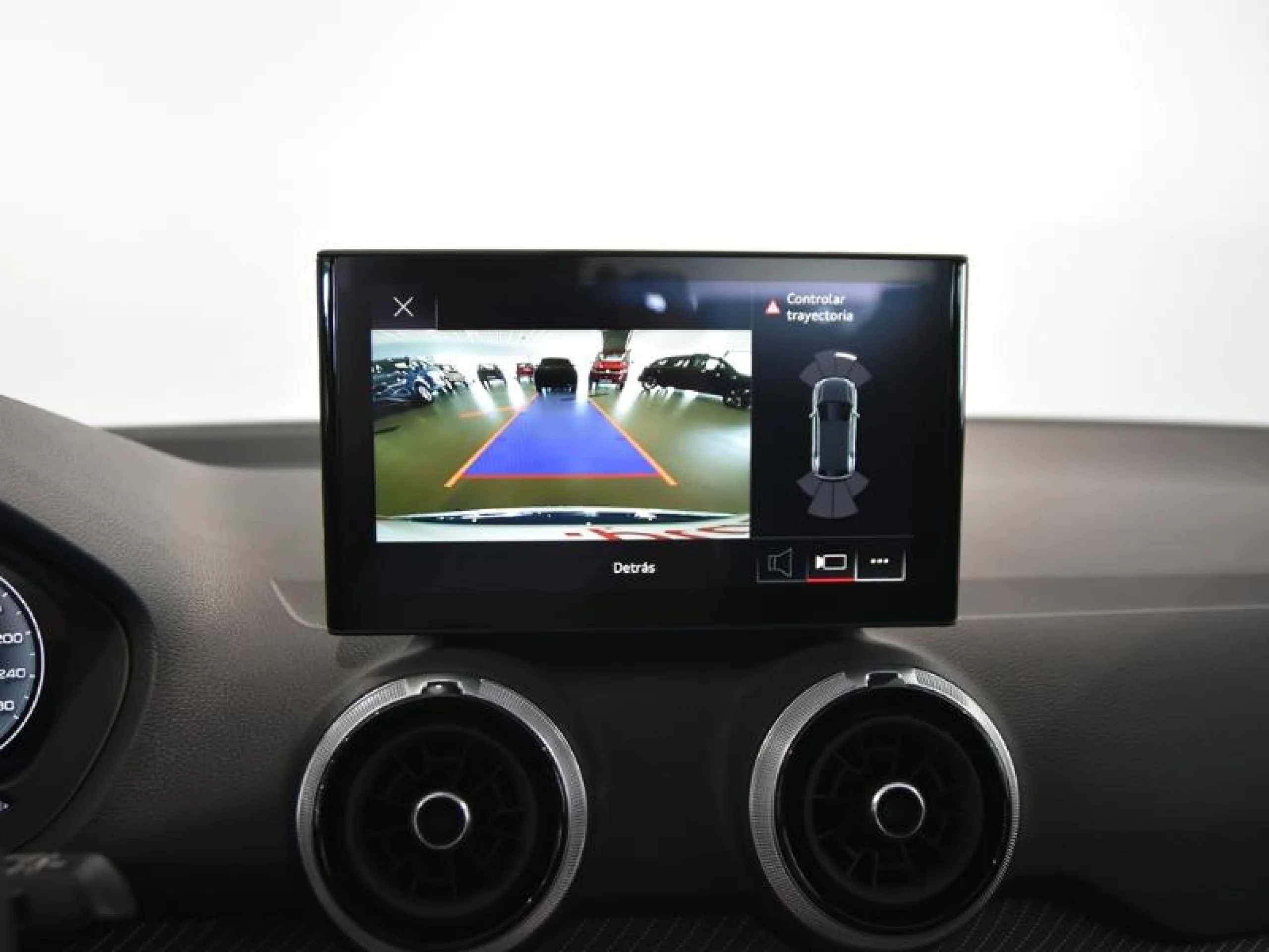 AUDI Q2 ADRENALIN EDITION 35 TFSI 110KW S TRONIC - Foto 13