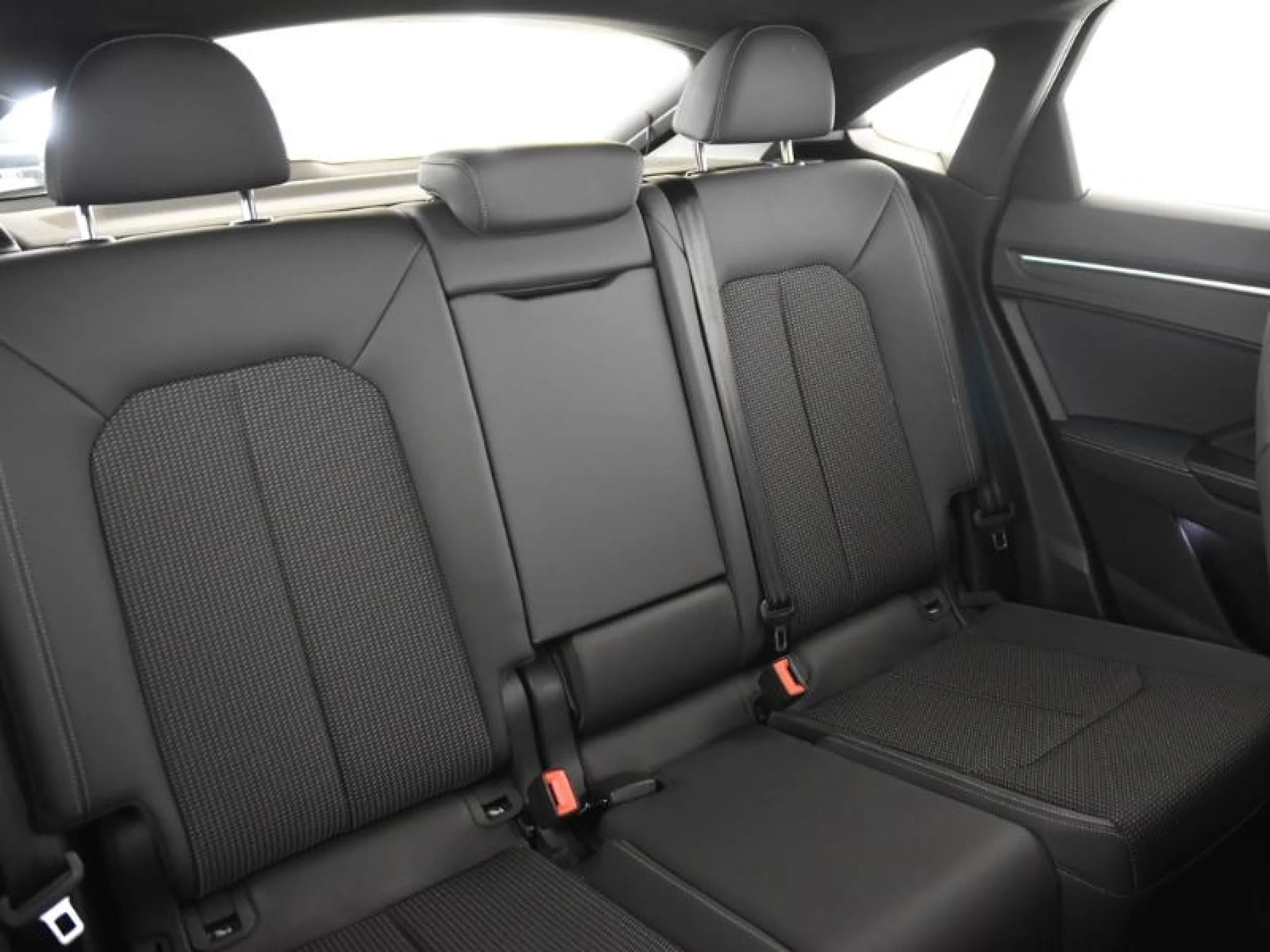 AUDI Q3 SPORTBACK S LINE 35 TDI 110KW (150CV) S TRONIC - Foto 6