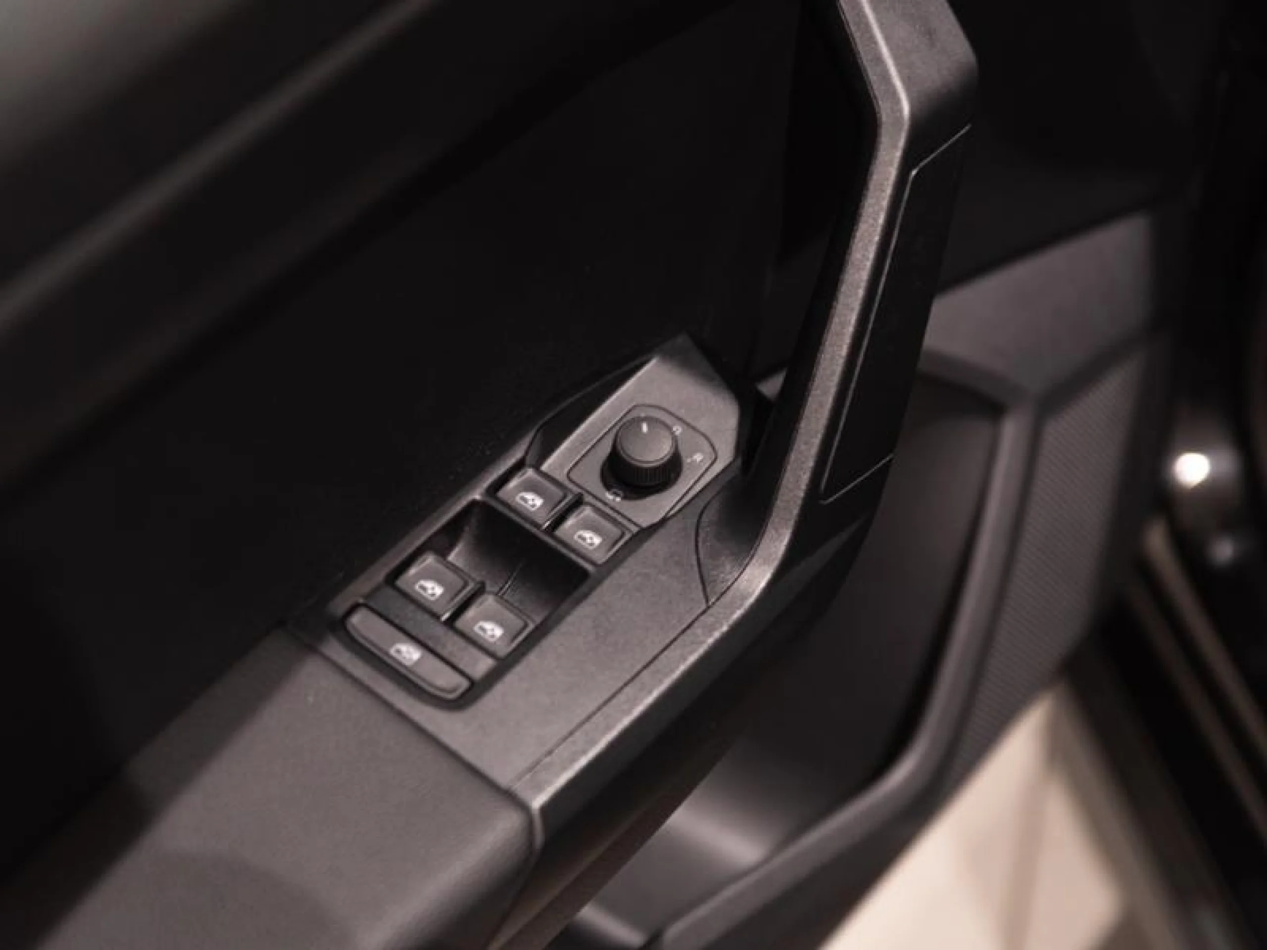 SEAT ARONA 1.0 TSI 81KW DSG STYLE XL - Foto 10