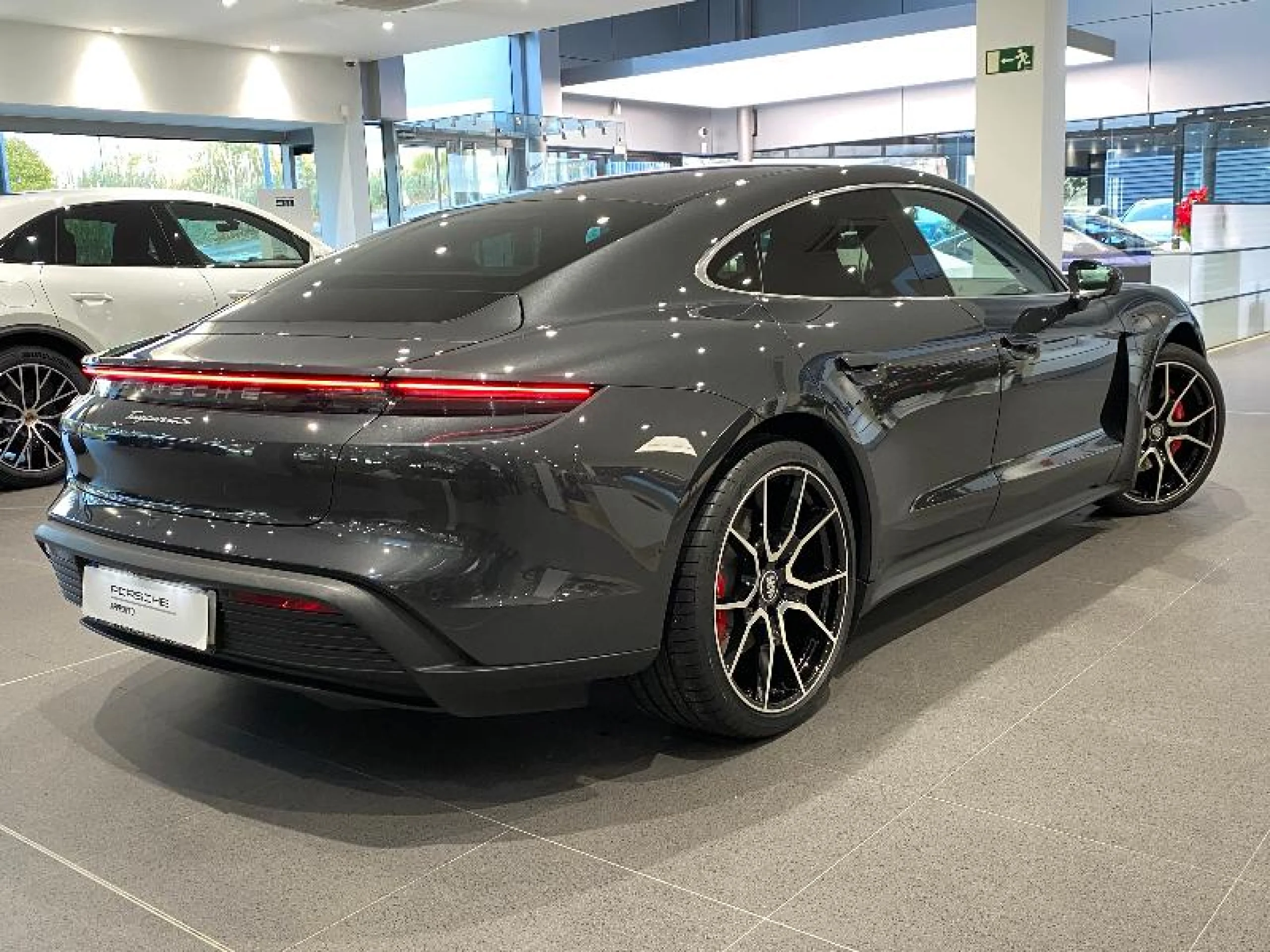 PORSCHE TAYCAN 4S - Foto 3
