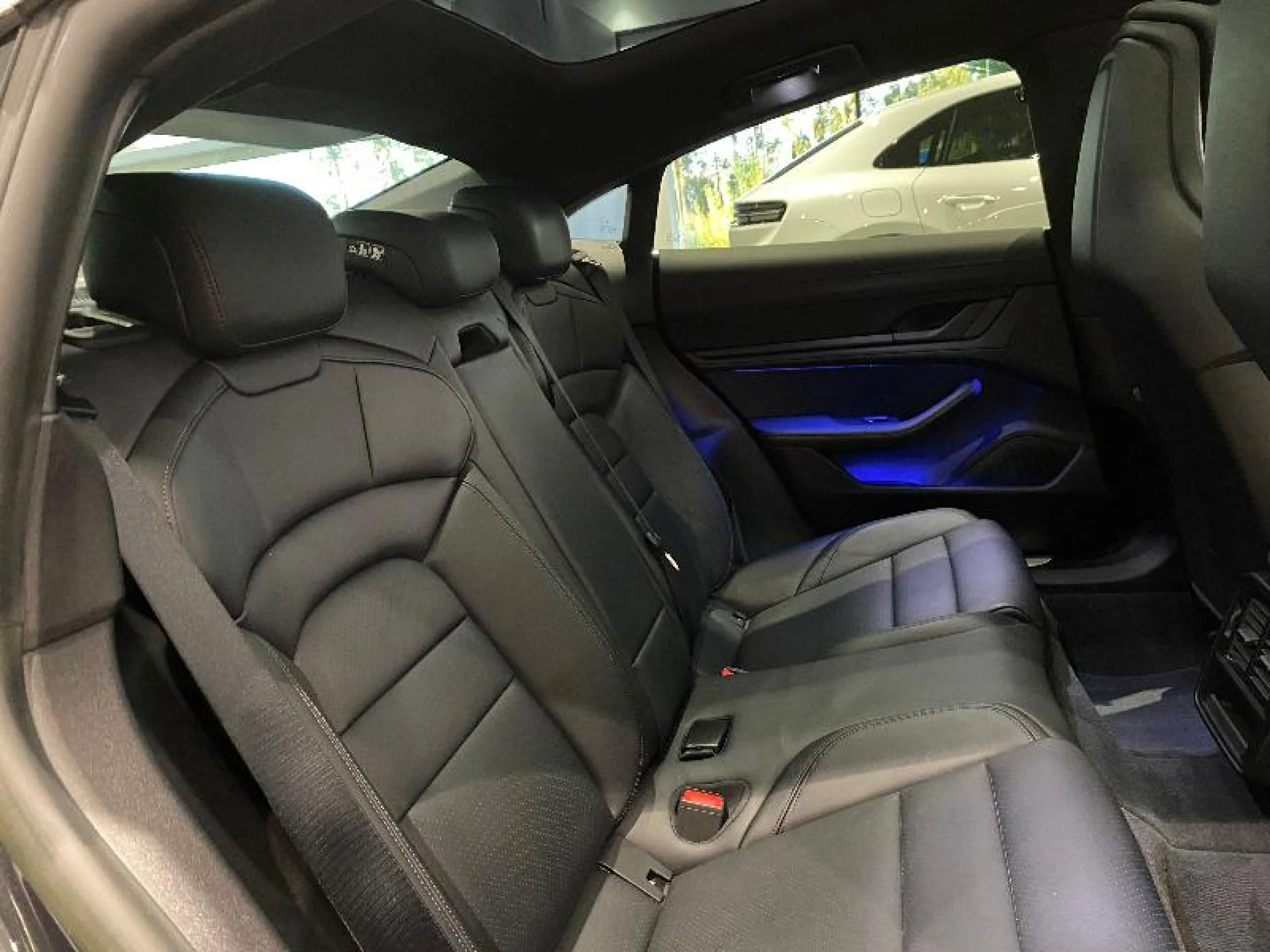 PORSCHE TAYCAN 4S - Foto 17