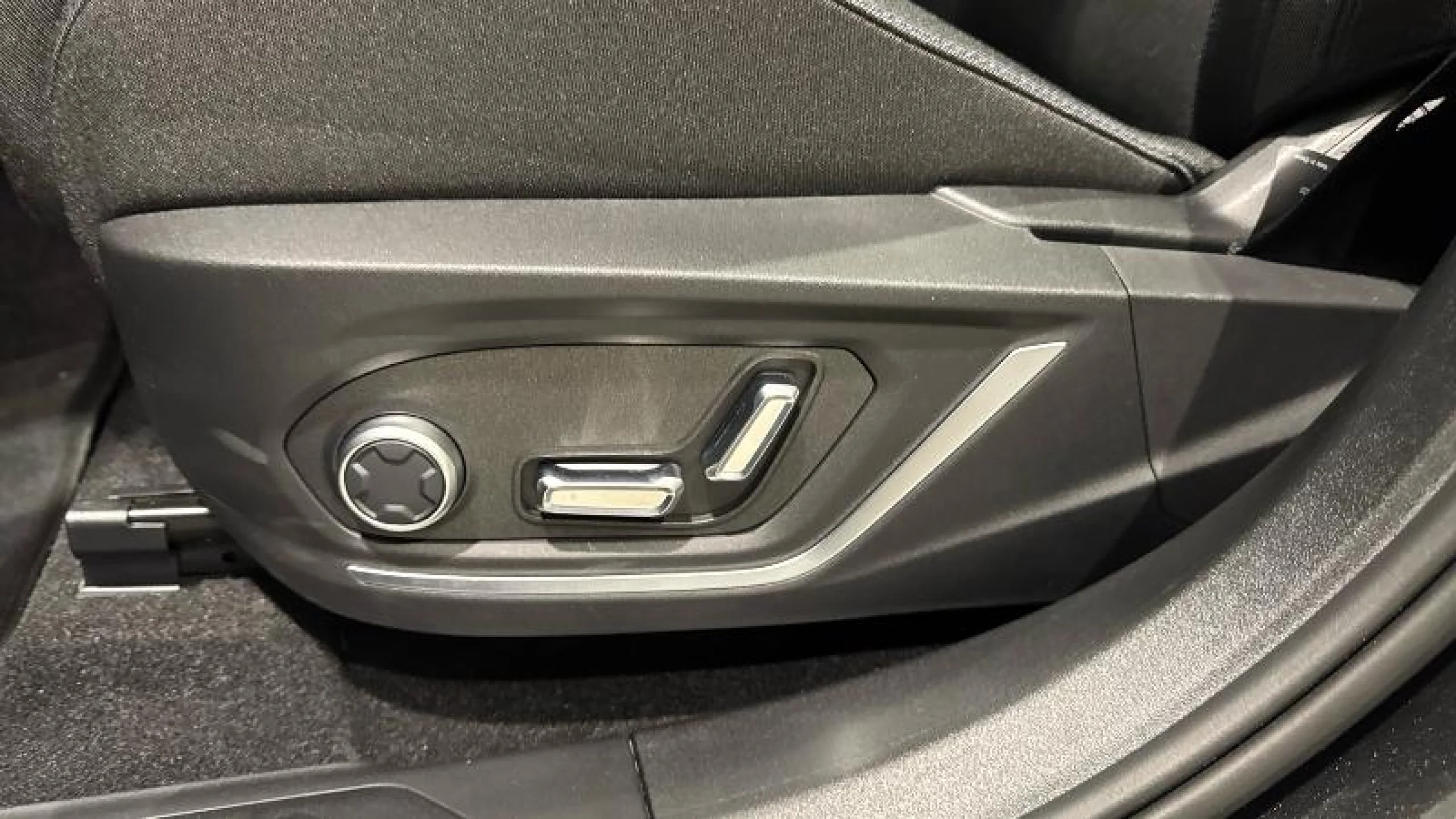 LYNK AND CO 01 1.5 PHEV 6.6KW - Foto 24