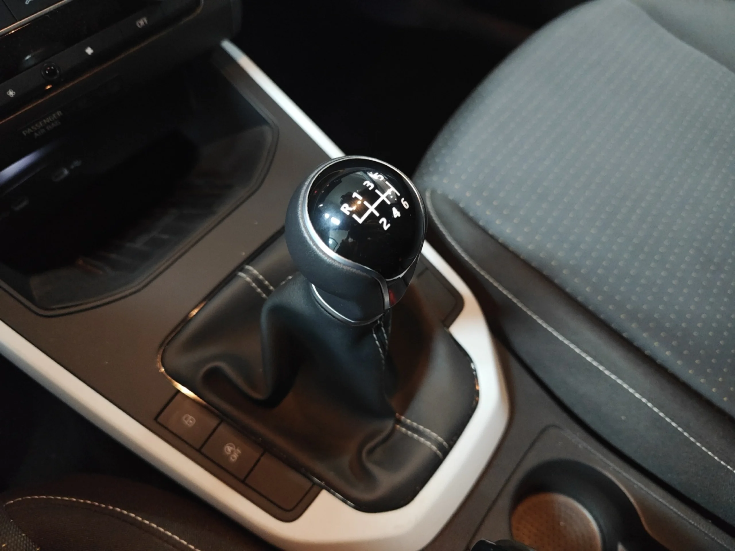 SEAT ARONA 1.0 TSI 85KW STYLE SPECIAL EDITION - Foto 11