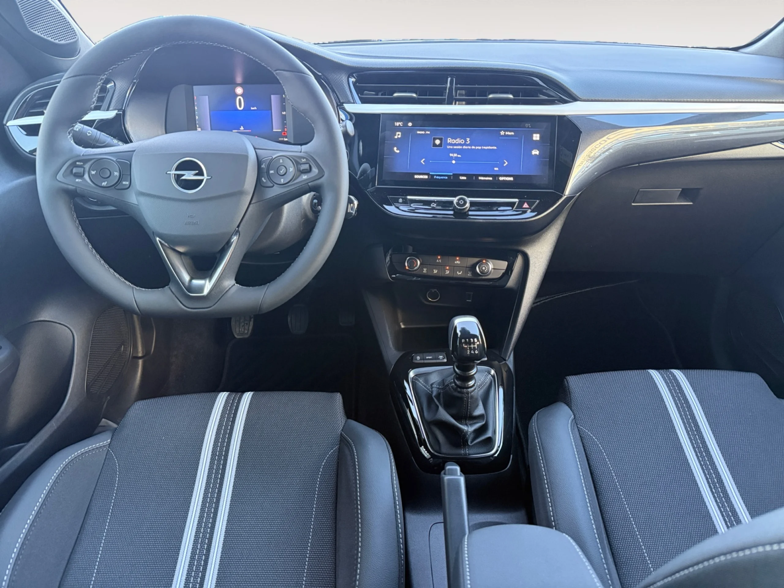OPEL CORSA 1.2T XHL 74KW (100CV) GS - Foto 4