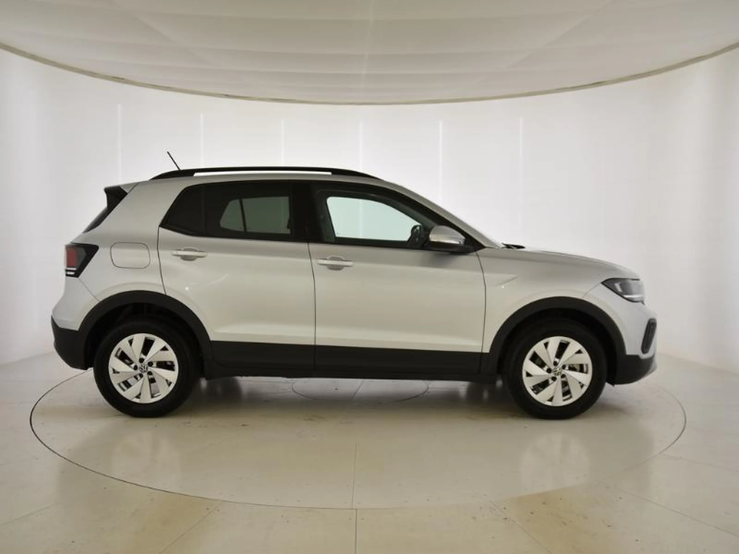 VOLKSWAGEN T CROSS LIFE 1.0 TSI 85KW (115CV) DSG - Foto 3