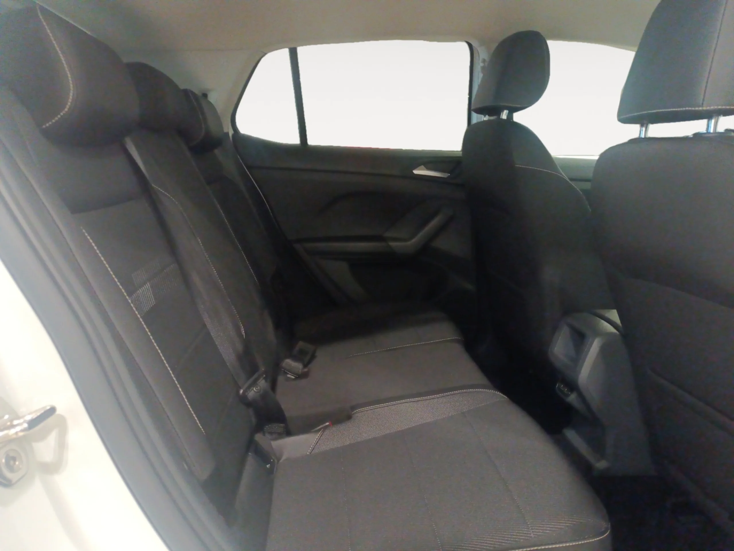 VOLKSWAGEN T CROSS SPORT 1.0 TSI 85KW (115CV) - Foto 6