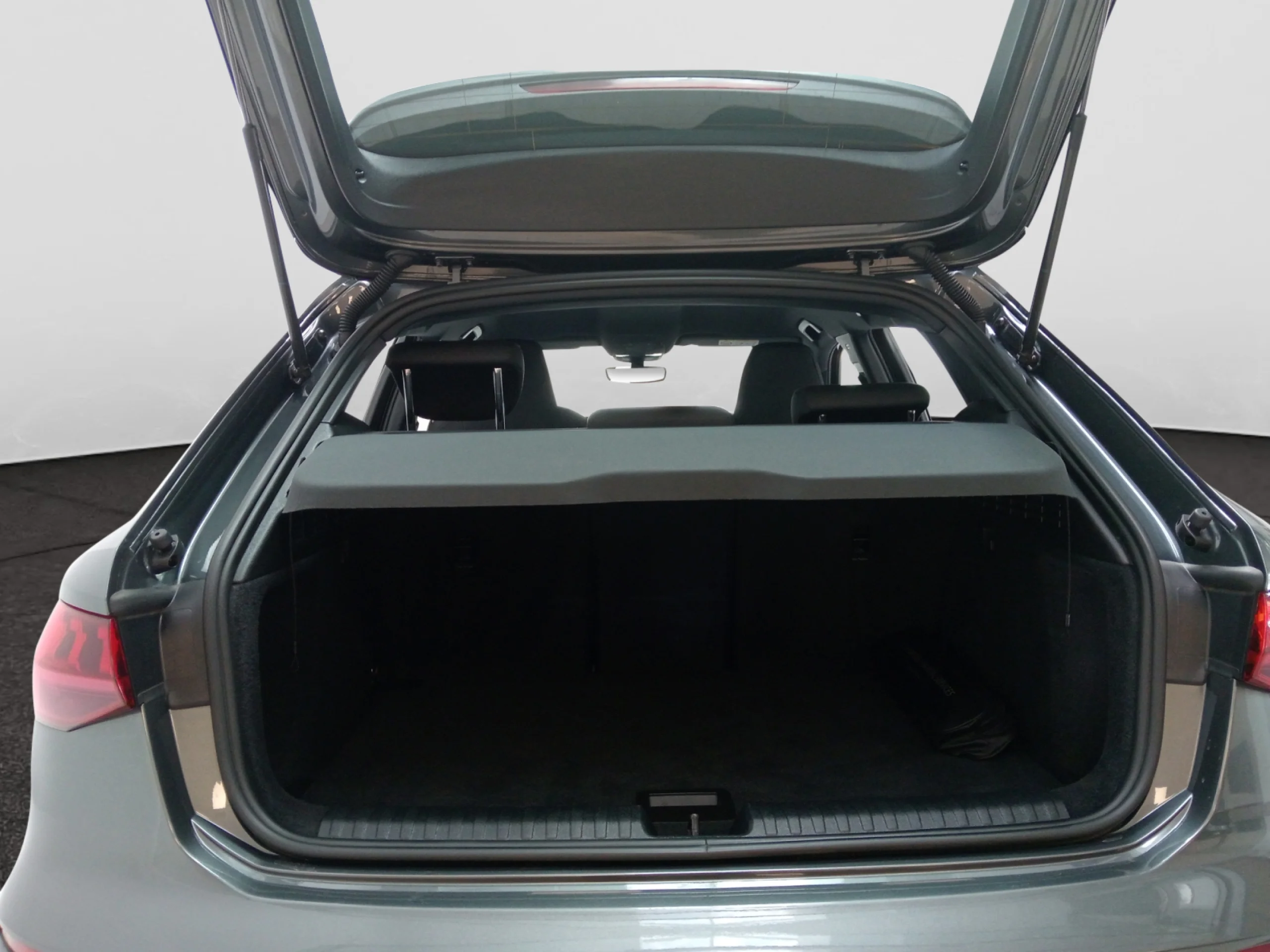 AUDI A3 SPORTBACK S LINE 35 TFSI 110KW S TRONIC - Foto 7