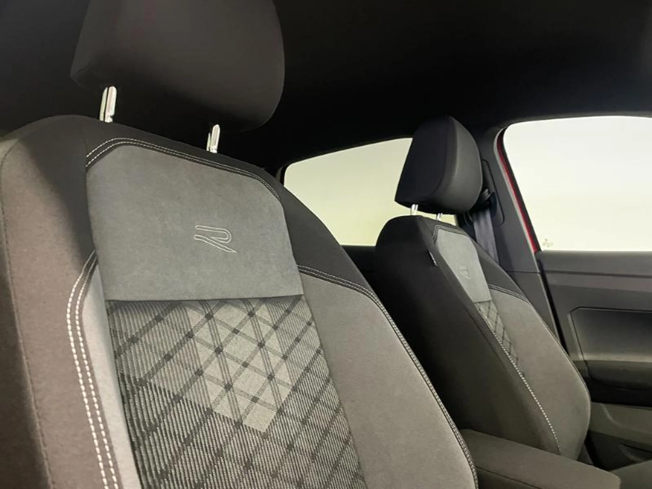 VOLKSWAGEN POLO R LINE 1.0 TSI 81KW (110CV) DSG - Foto 13