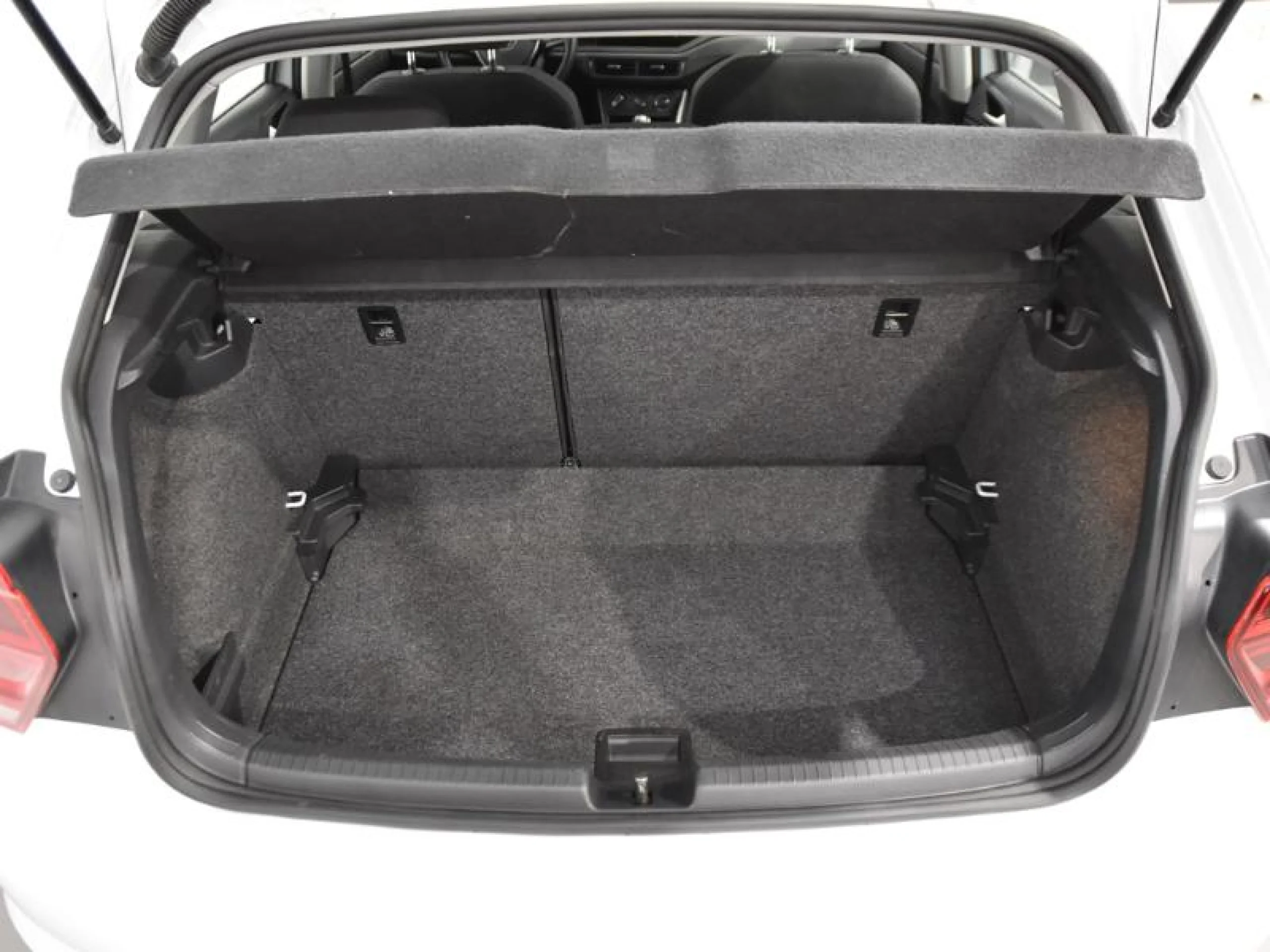 VOLKSWAGEN POLO ADVANCE 1.0 TSI 70KW (95CV) - Foto 7