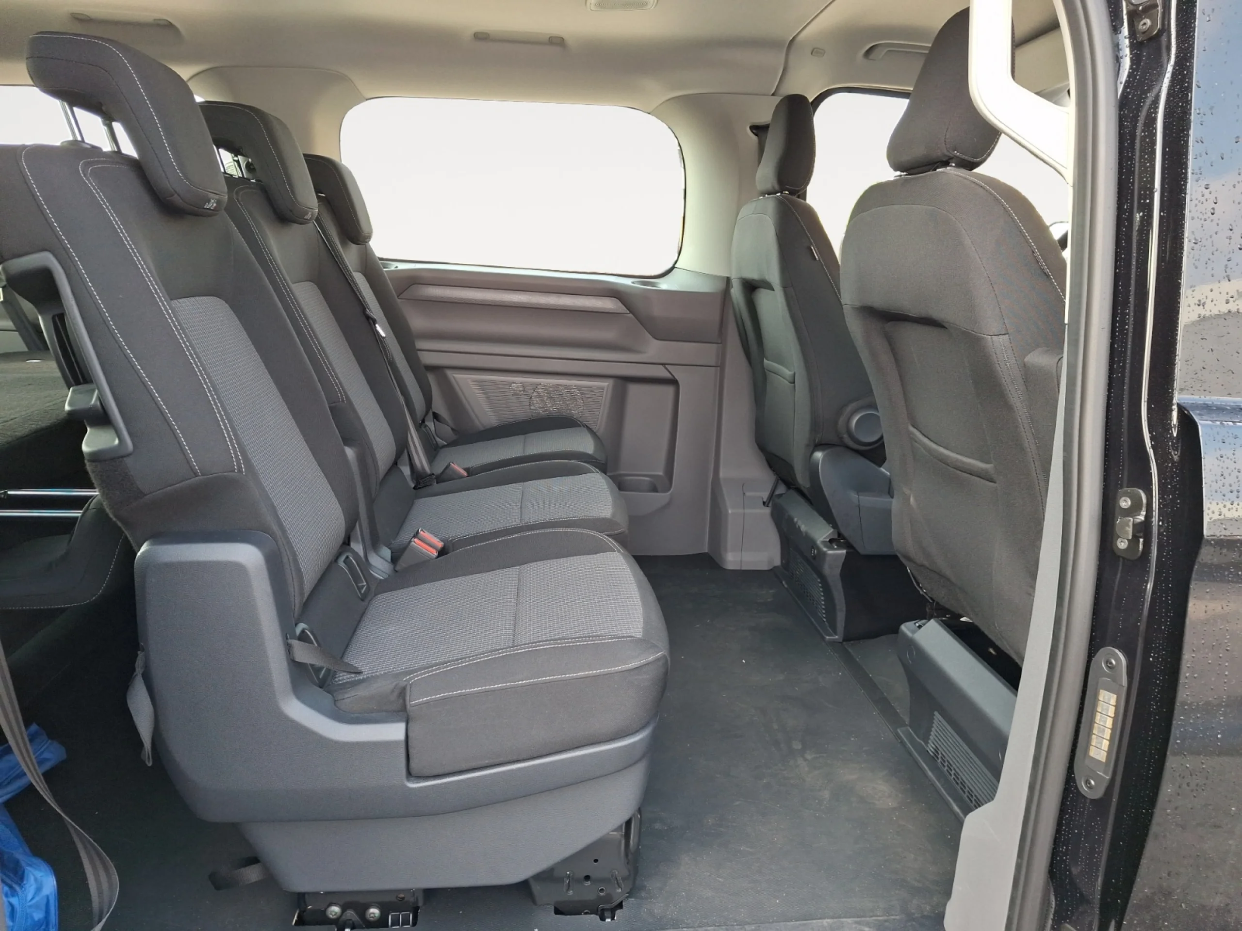 VW COMERCIALES CARAVELLE CARAVELLE   CARAVELLE  BATALLA CORTA  2.0 TDI 110 KW (150 CV) 6 VEL. - Foto 7