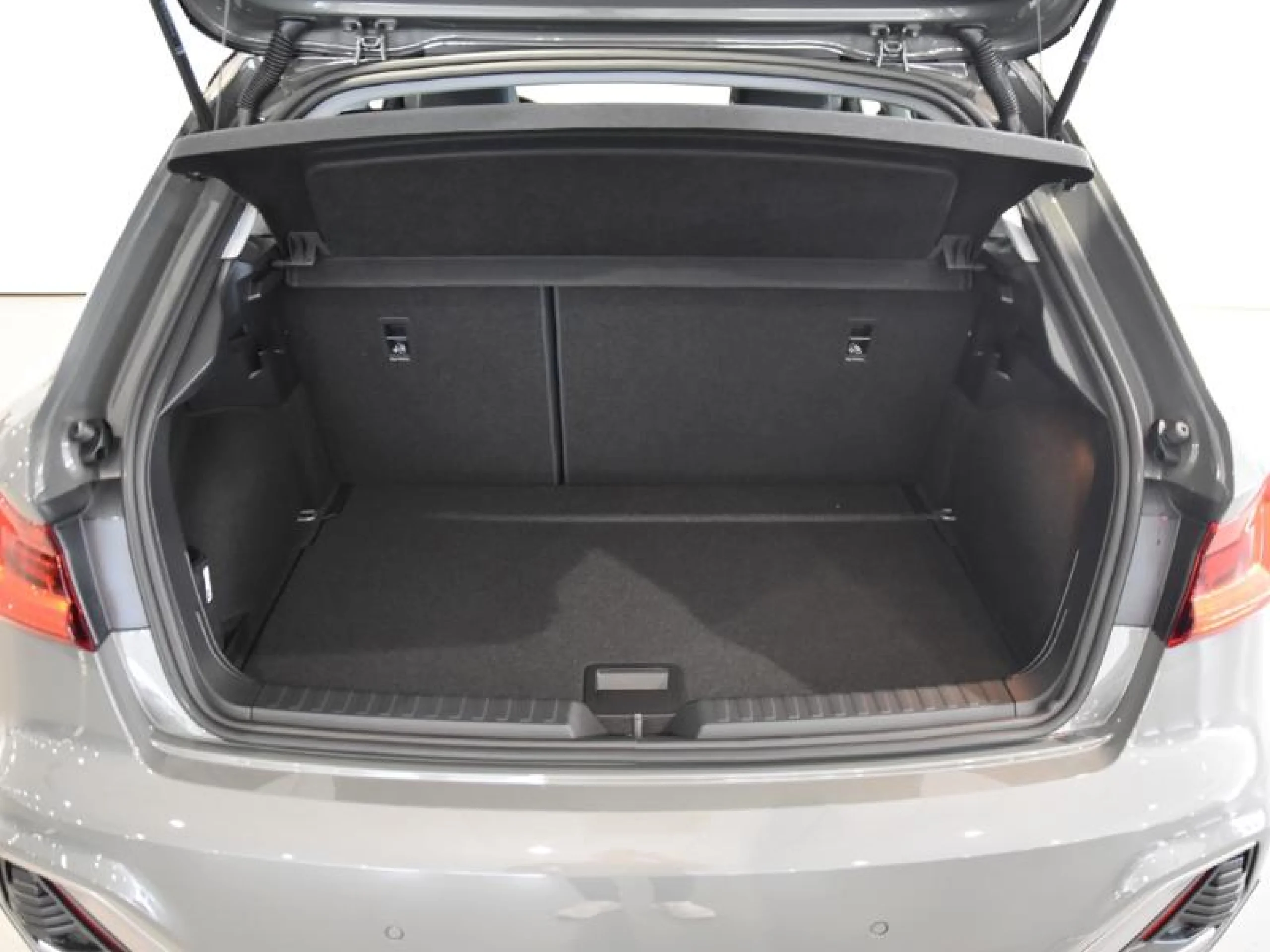 AUDI A1 ALLSTREET ADRENALIN 35 TFSI 110KW S TRO - Foto 7