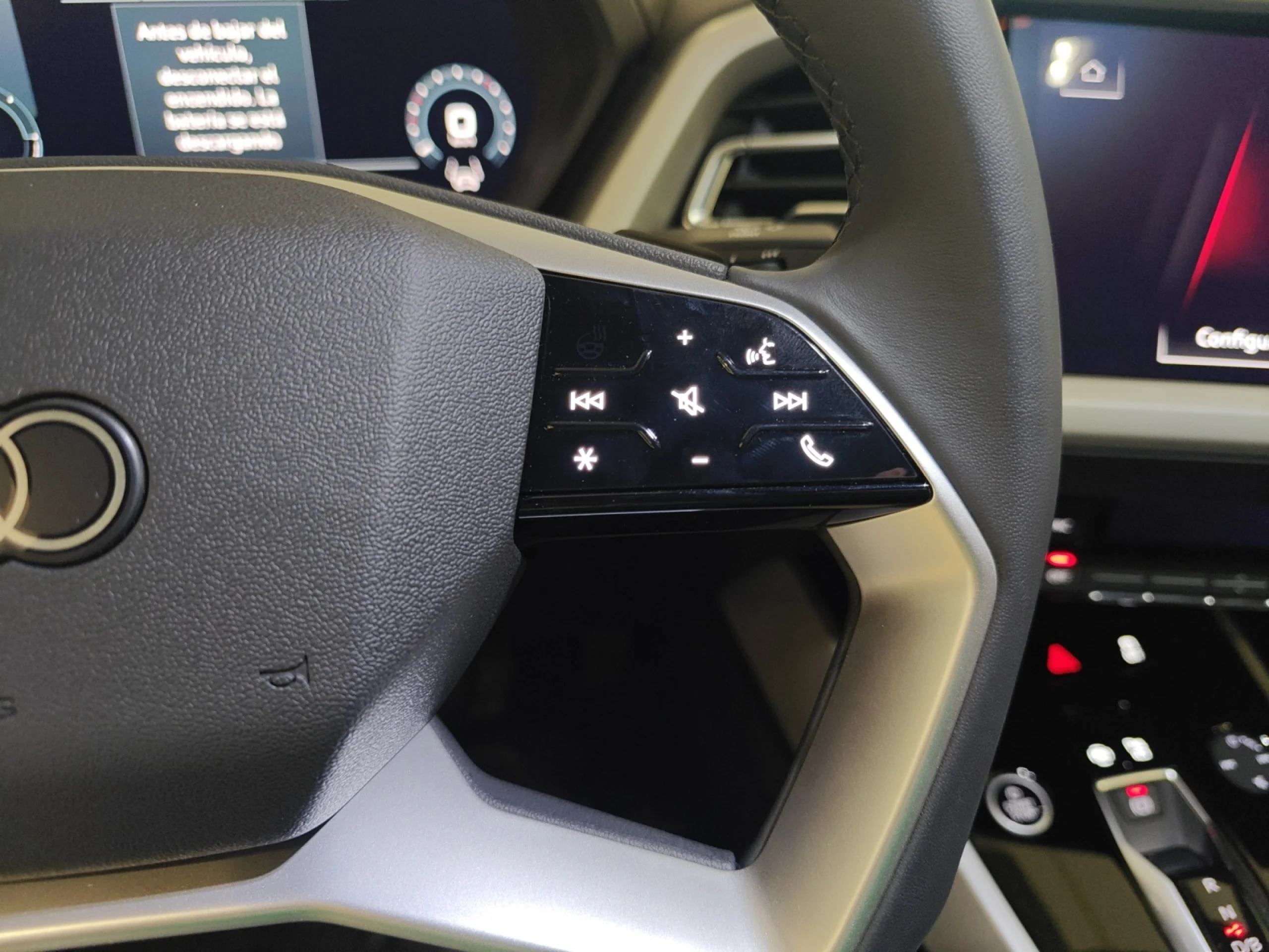 AUDI Q4 SPORTBACK E TRON GENUINE EDITION 45 E TRON 210KW 82KWH - Foto 13