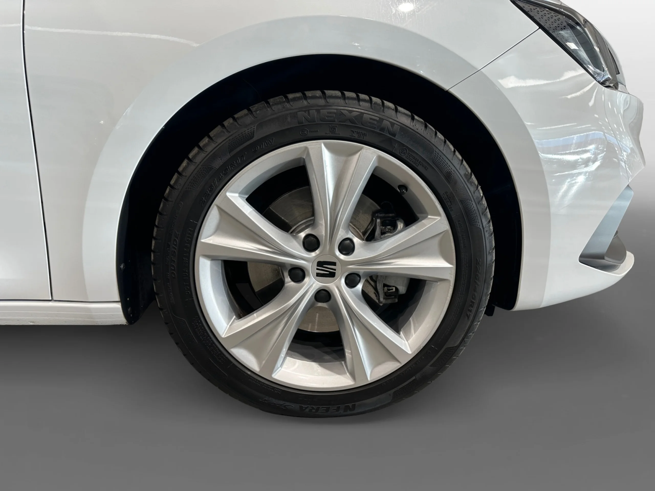 SEAT LEON SP 2.0 TDI 110KW DSG S&S FR XS - Foto 8