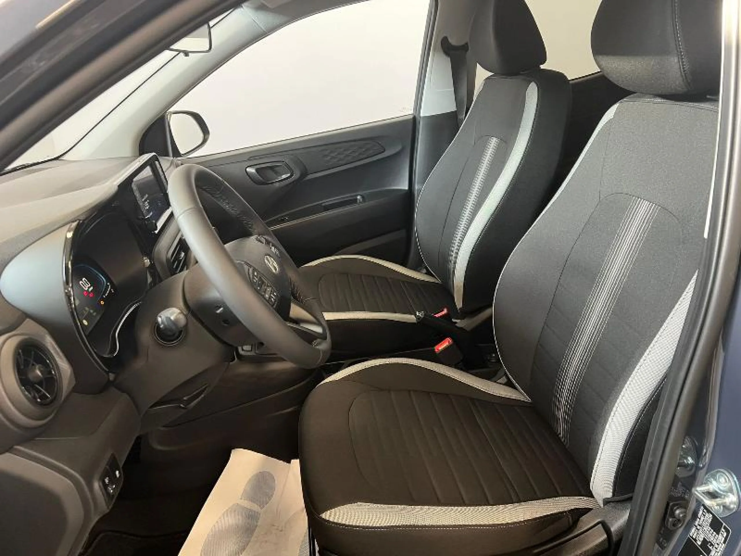 HYUNDAI I10 1.0 KLASS - Foto 7