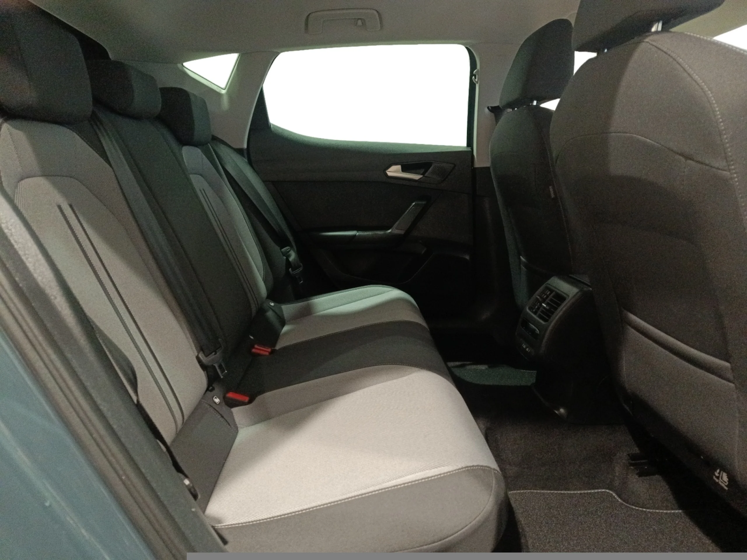 SEAT LEON 2.0 TDI 85KW STYLE XL - Foto 6