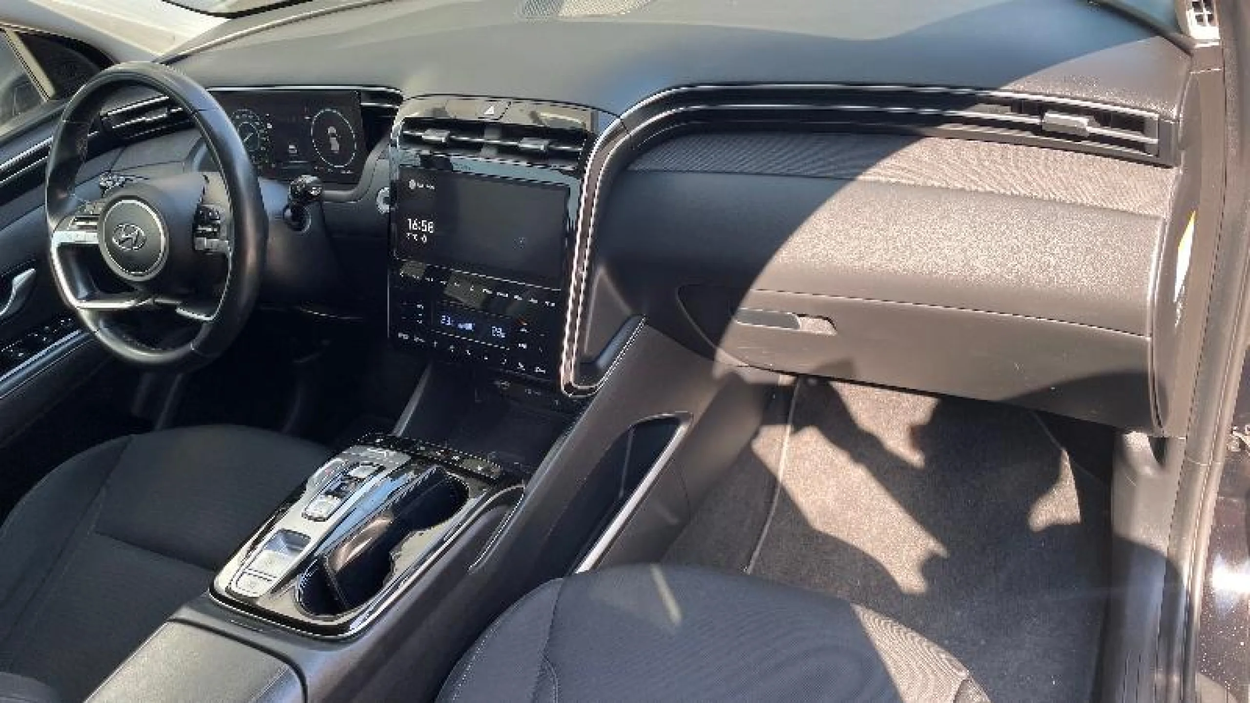 HYUNDAI TUCSON 1.6 CRDI 100KW (136CV) 48V TECNO SKY DCT - Foto 10