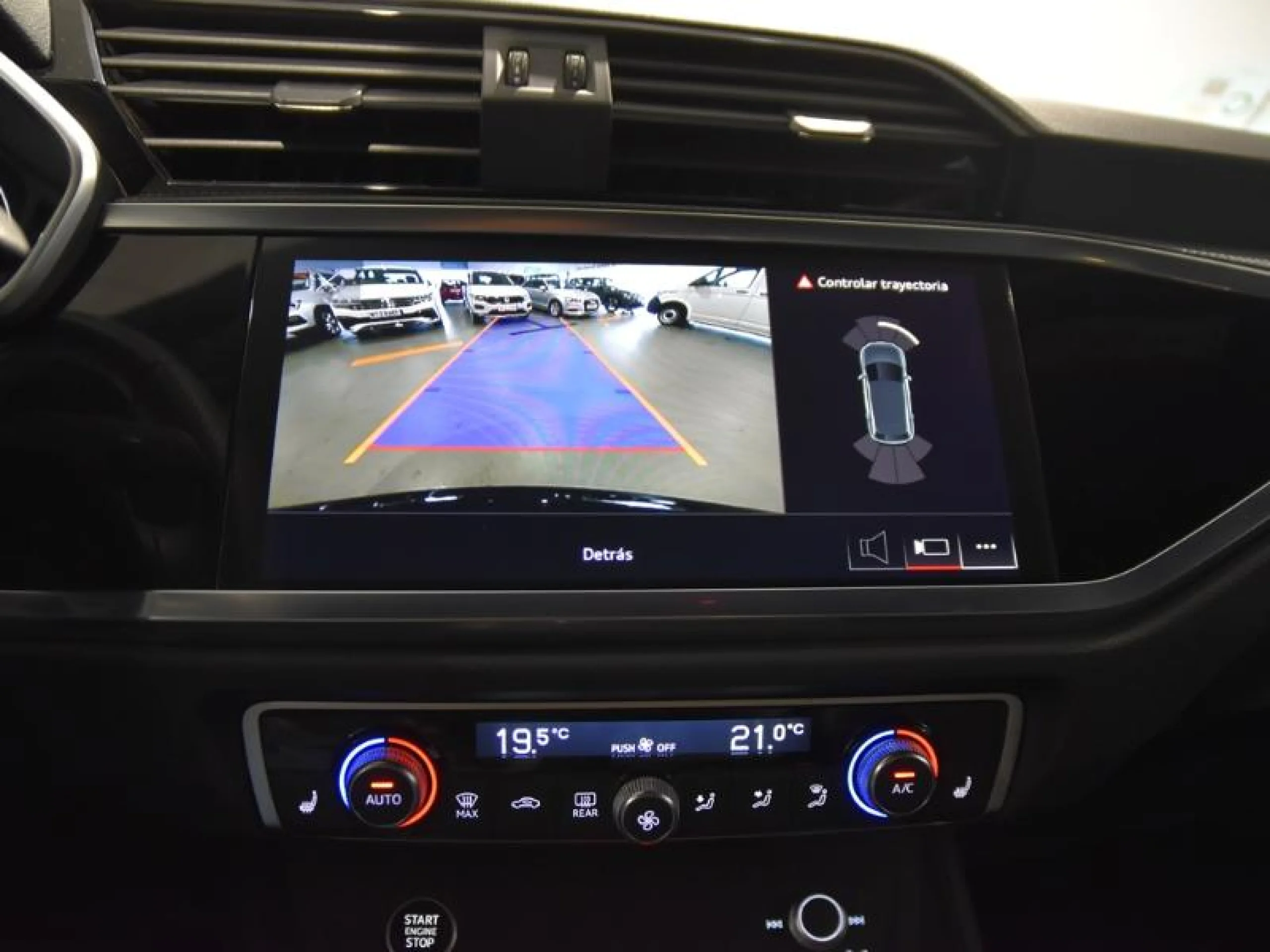 AUDI Q3 BLACK LINE 35 TDI 110KW (150CV) S TRONIC - Foto 13