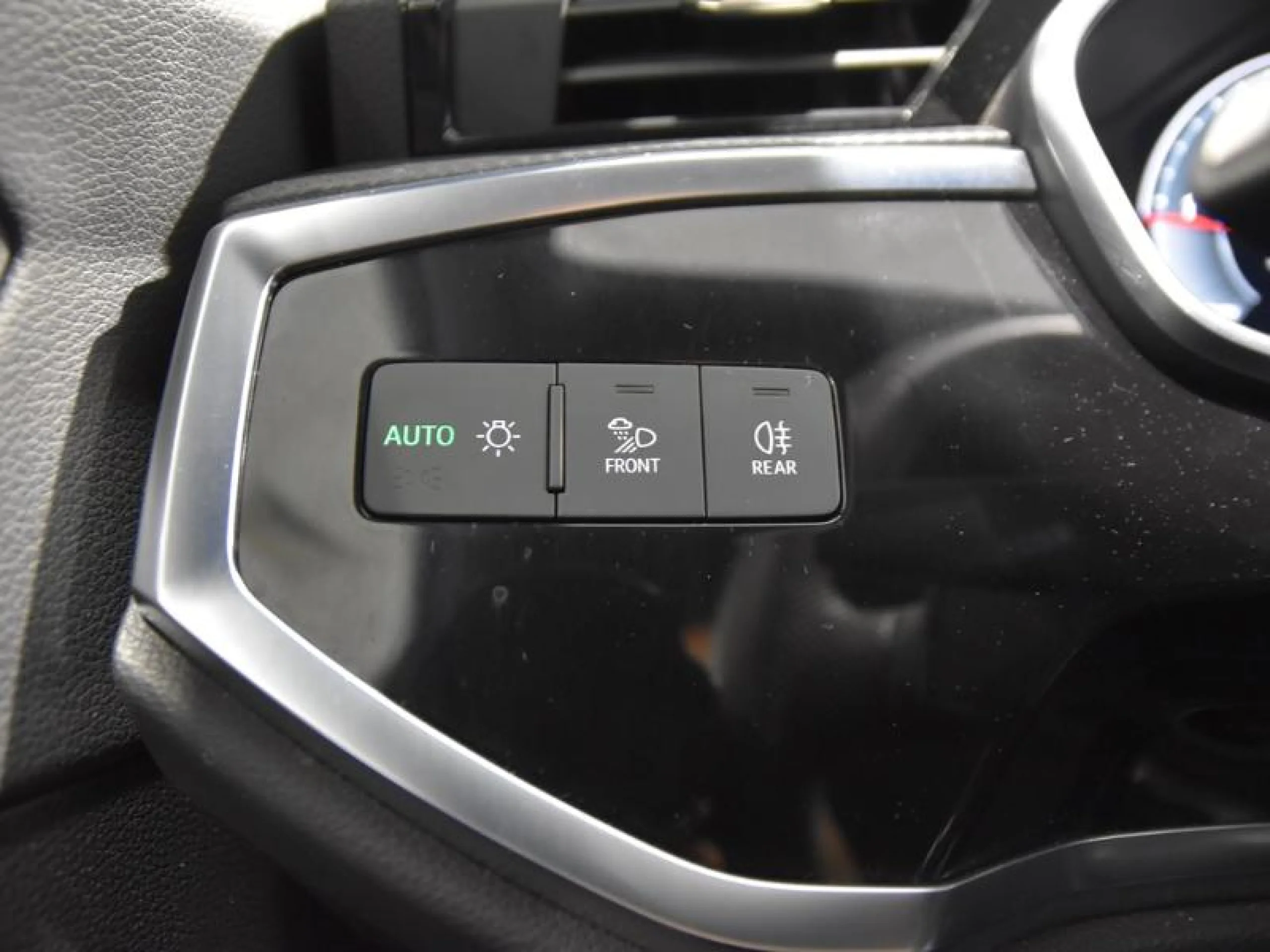 AUDI Q3 BLACK LINE 35 TDI 110KW (150CV) S TRONIC - Foto 21