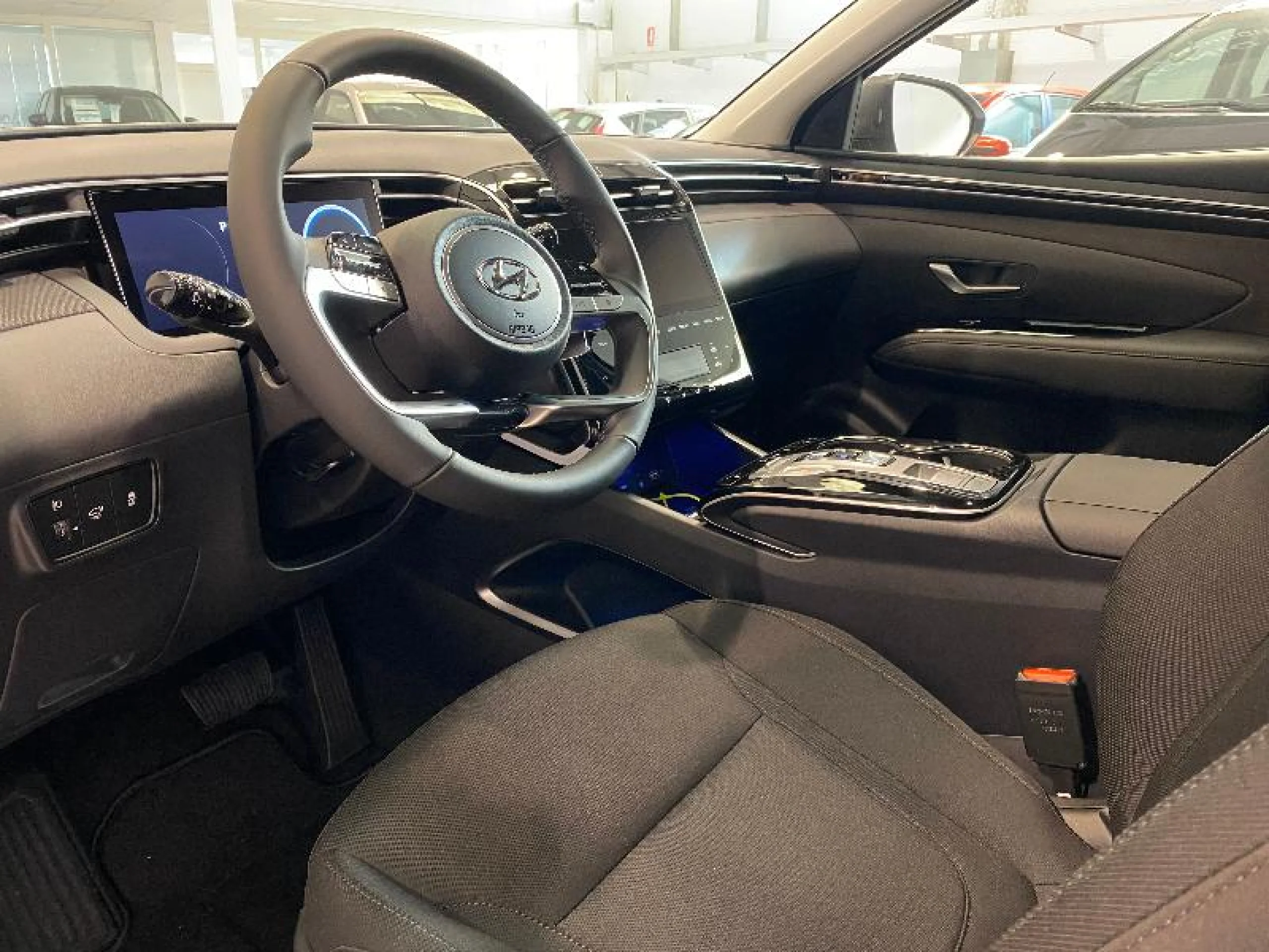 HYUNDAI TUCSON 1.6 CRDI 100KW (136CV) 48V TECNO SKY DCT - Foto 3