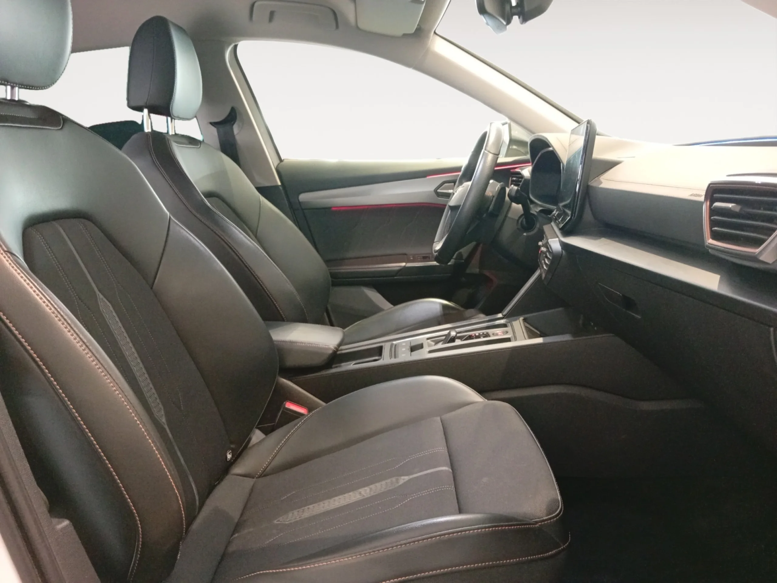 CUPRA FORMENTOR 1.5 TSI 110KW (150 CV) DSG - Foto 4