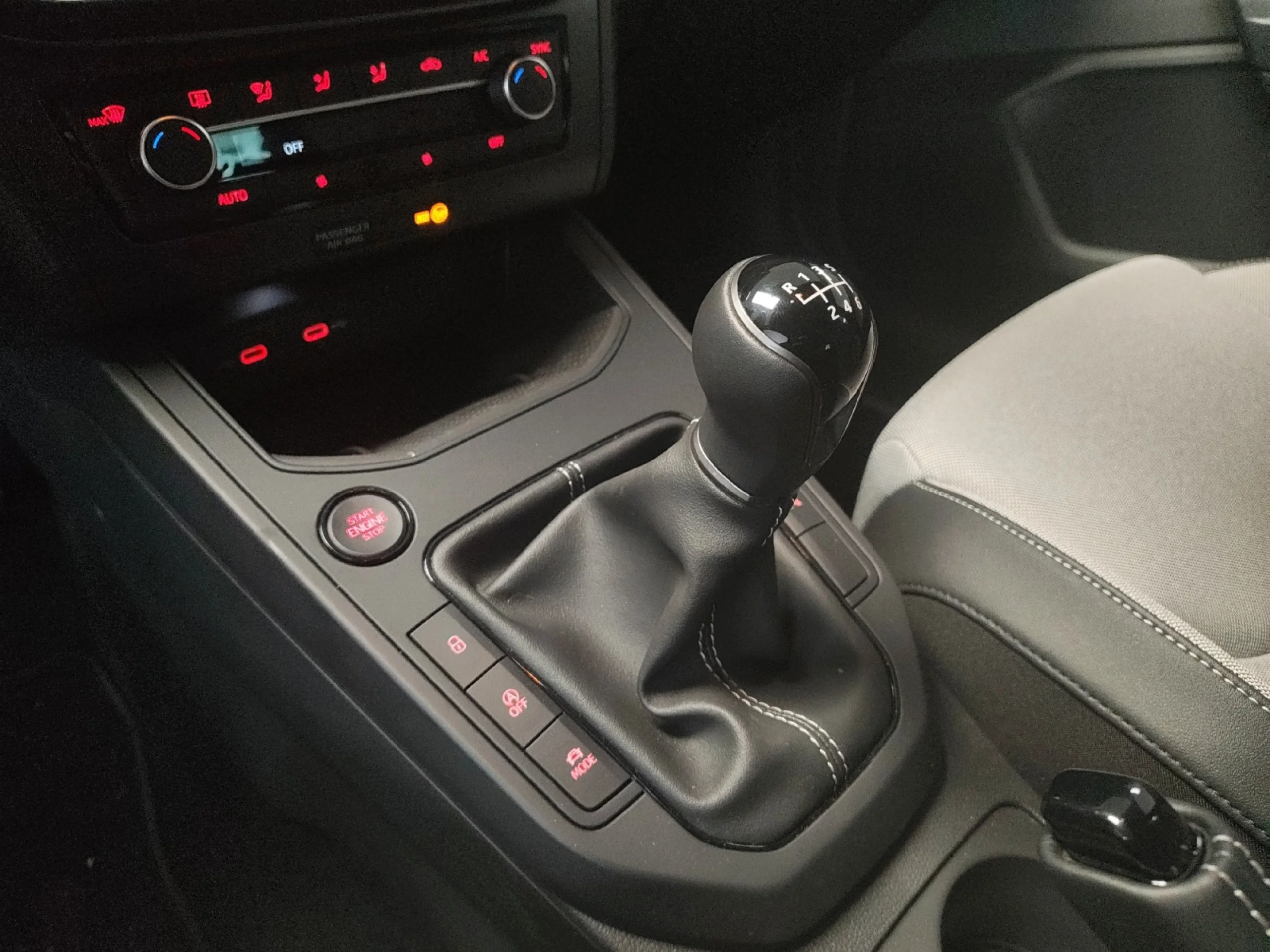 SEAT IBIZA 1.0 TSI 85KW (115CV) START&STOP FR - Foto 9