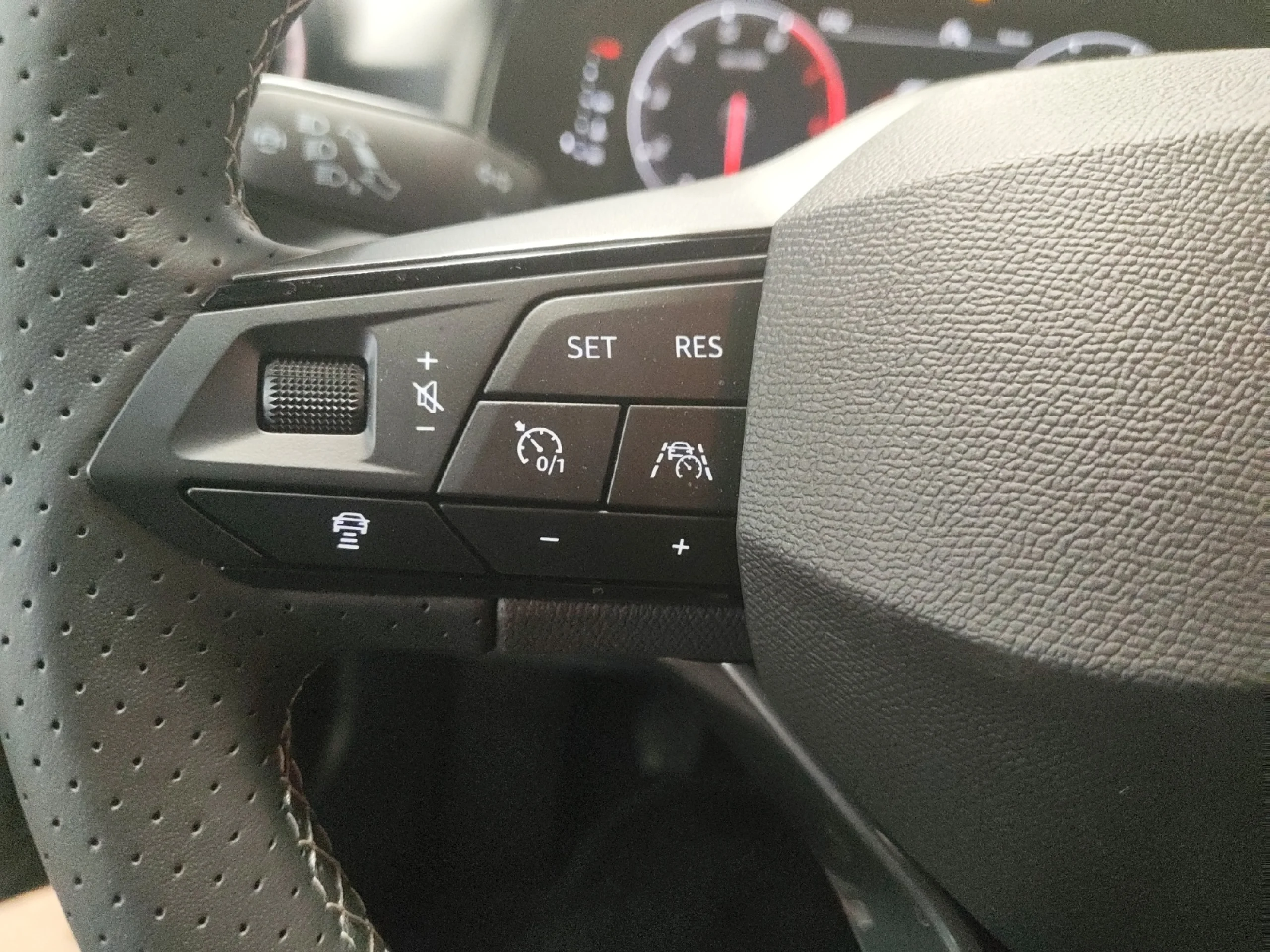 SEAT IBIZA 1.0 TSI 85KW (115CV) START&STOP FR - Foto 10