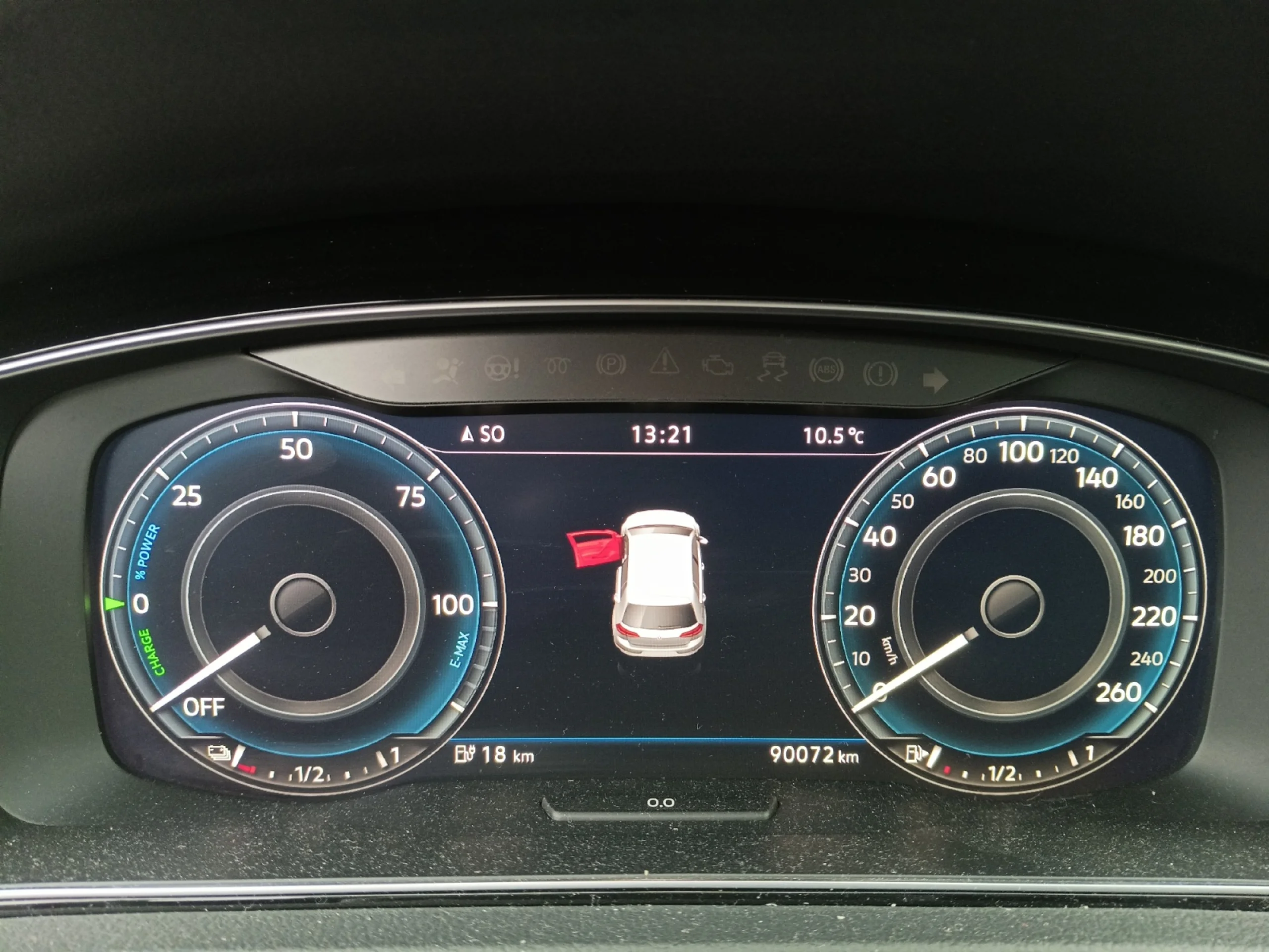 VOLKSWAGEN GOLF GTE 1.4 TSI E POWER 150KW (204CV) DSG - Foto 10