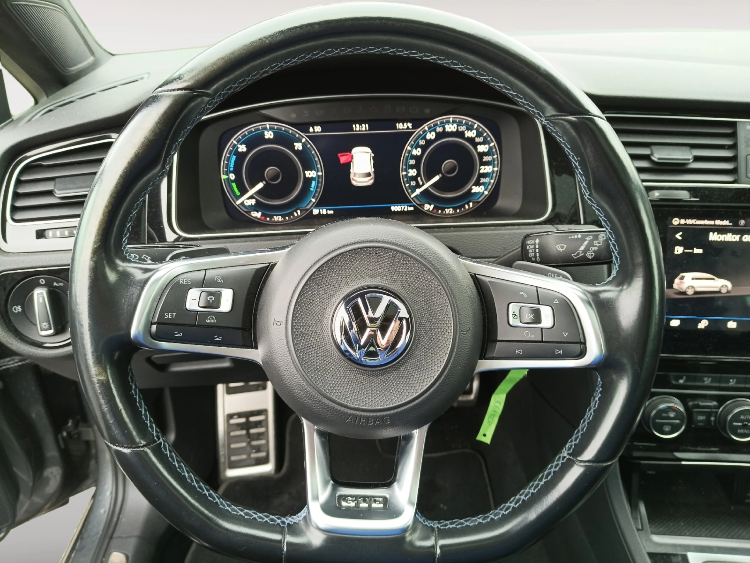 VOLKSWAGEN GOLF GTE 1.4 TSI E POWER 150KW (204CV) DSG - Foto 11
