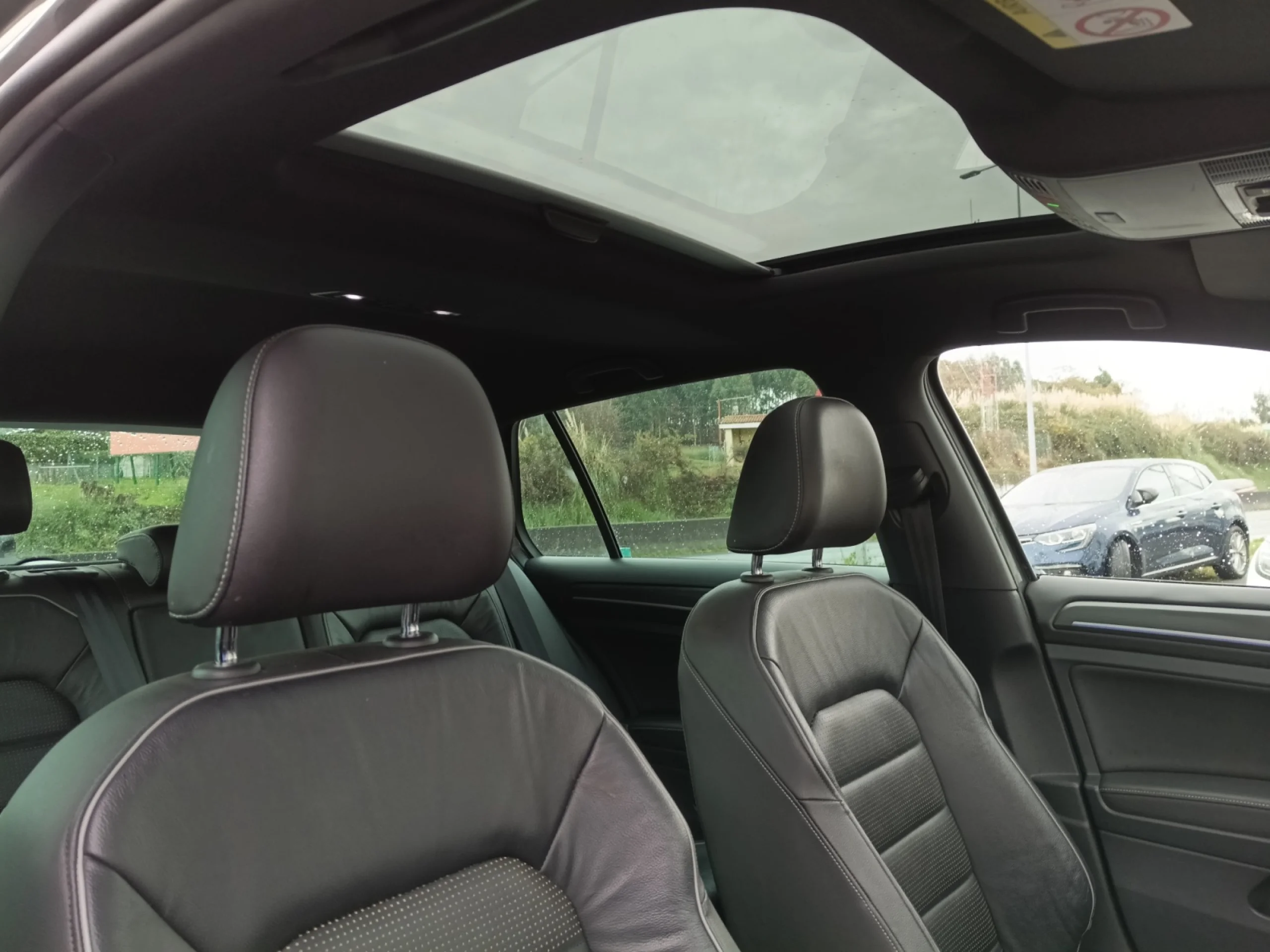 VOLKSWAGEN GOLF GTE 1.4 TSI E POWER 150KW (204CV) DSG - Foto 13