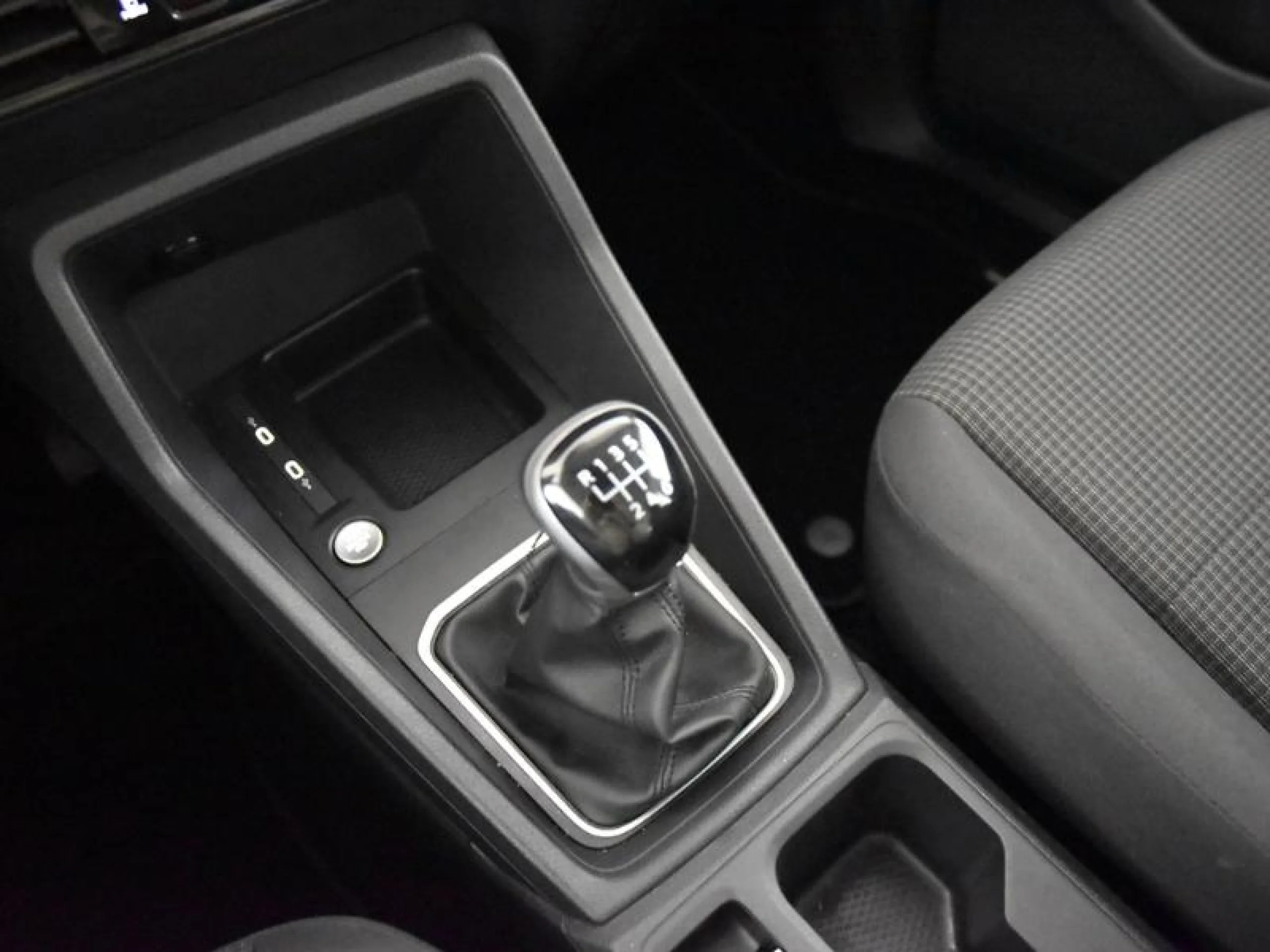 VOLKSWAGEN CADDY MAXI ORIGIN 2.0 TDI 75KW (102CV) - Foto 10