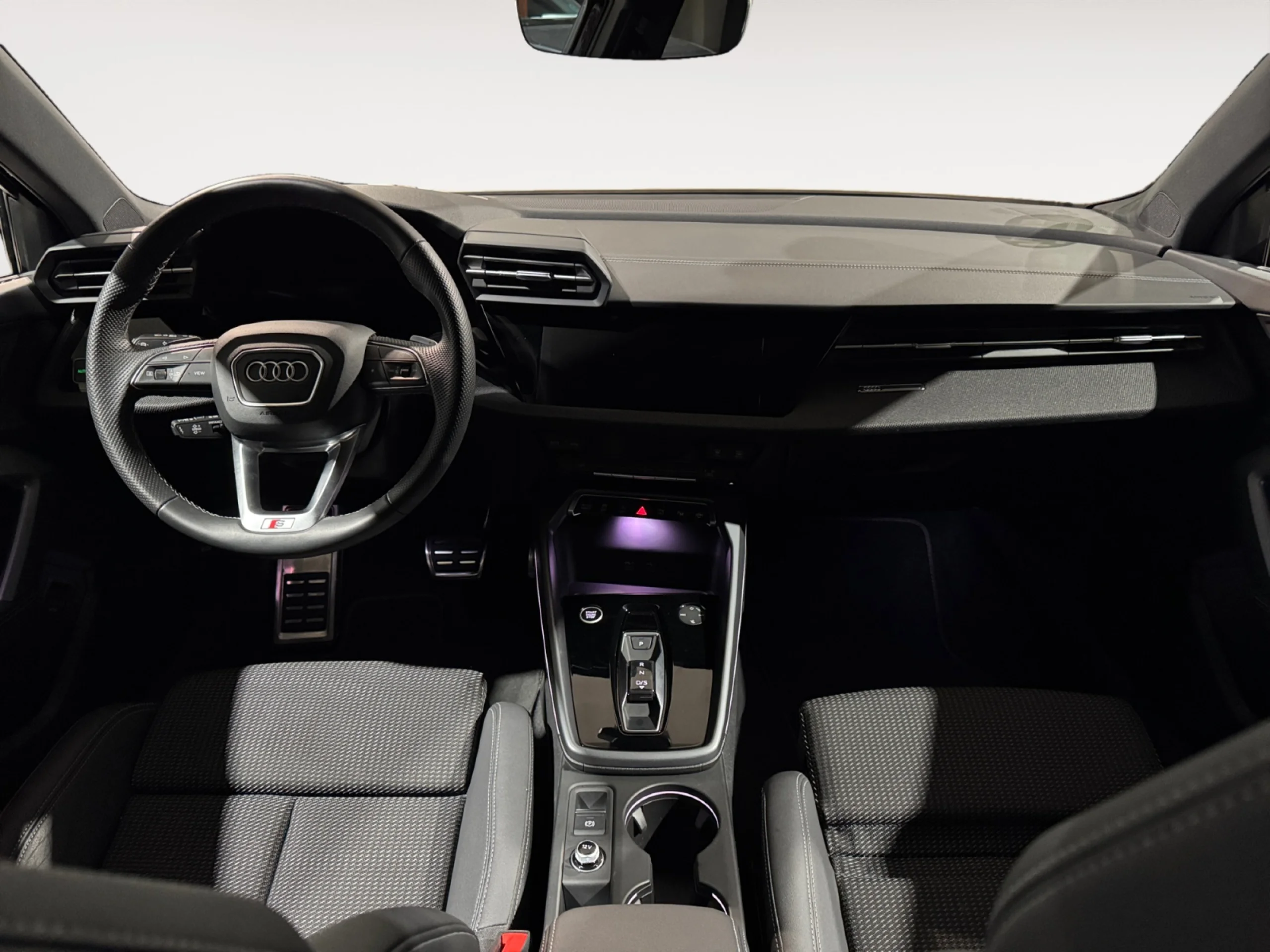 AUDI A3 SEDAN S LINE 35 TDI 110KW S TRONIC - Foto 4