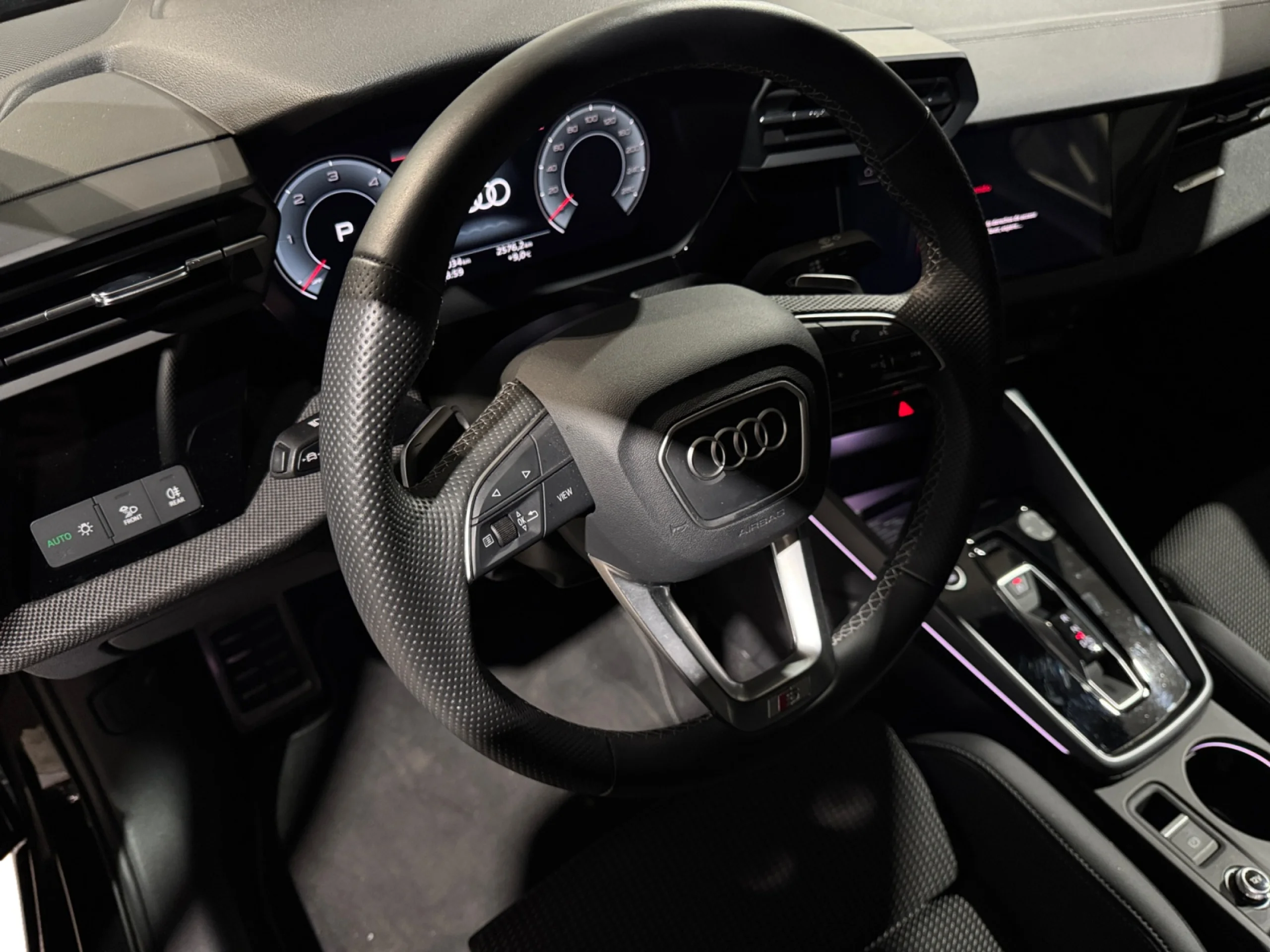 AUDI A3 SEDAN S LINE 35 TDI 110KW S TRONIC - Foto 9