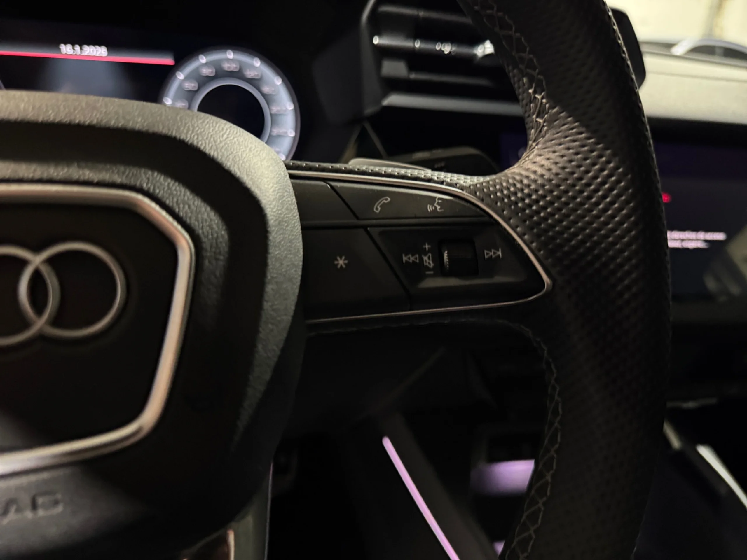 AUDI A3 SEDAN S LINE 35 TDI 110KW S TRONIC - Foto 10