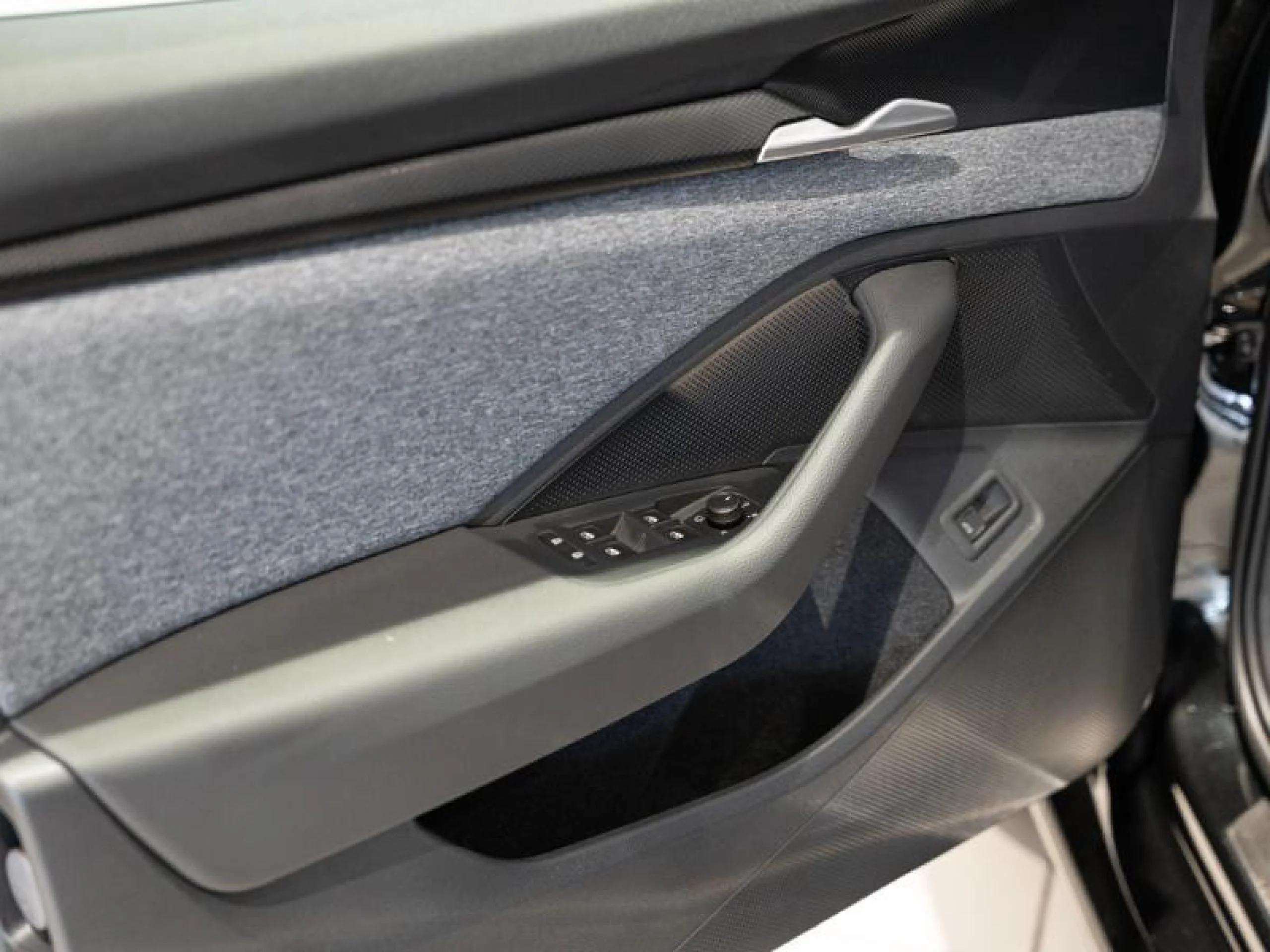 SKODA Superb COMBI 1.5 TSI M HEV 110KW DSG SELECTION - Foto 10