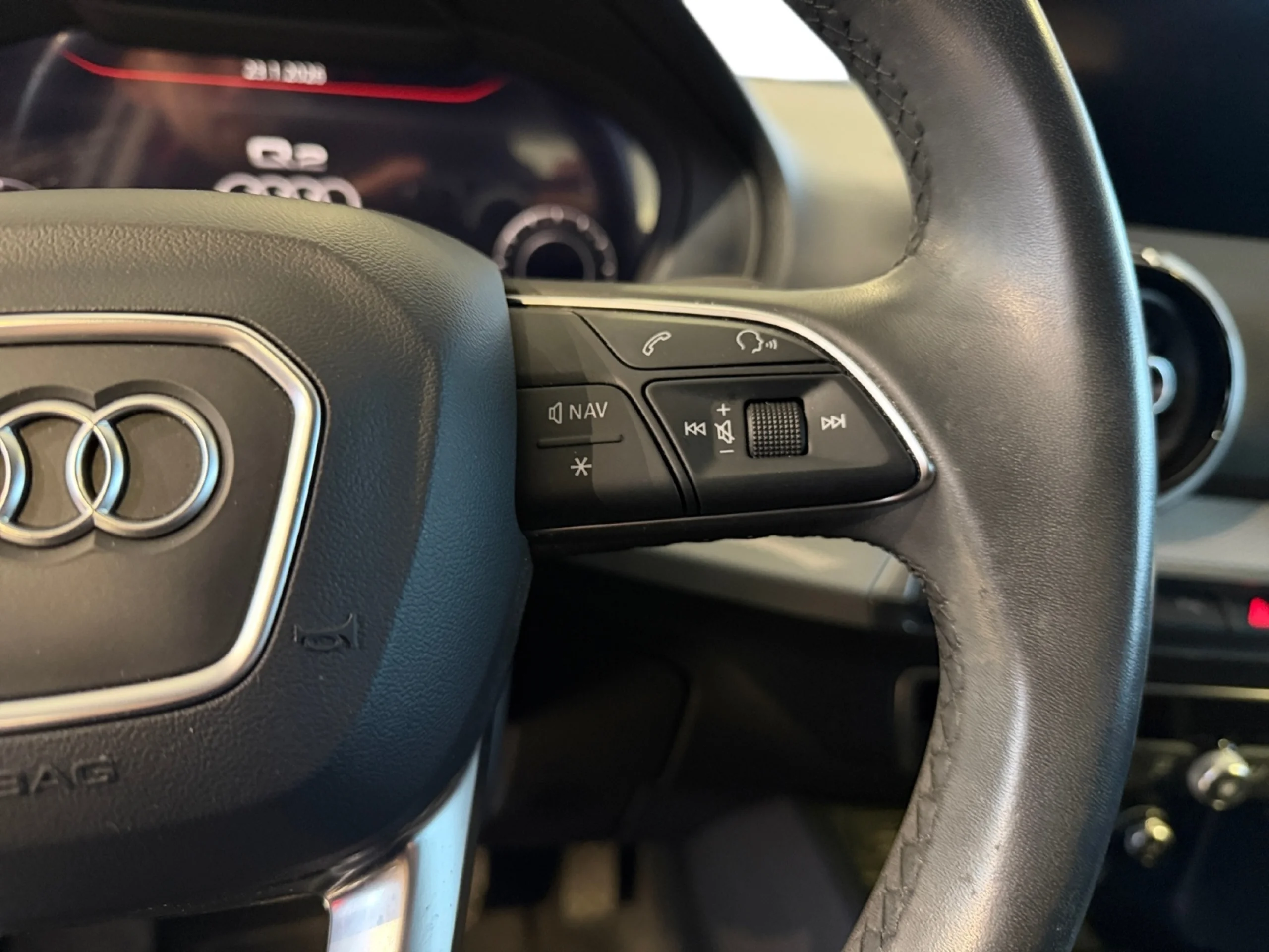 AUDI Q2 S LINE 30 TDI 85KW (116CV) S TRONIC - Foto 10