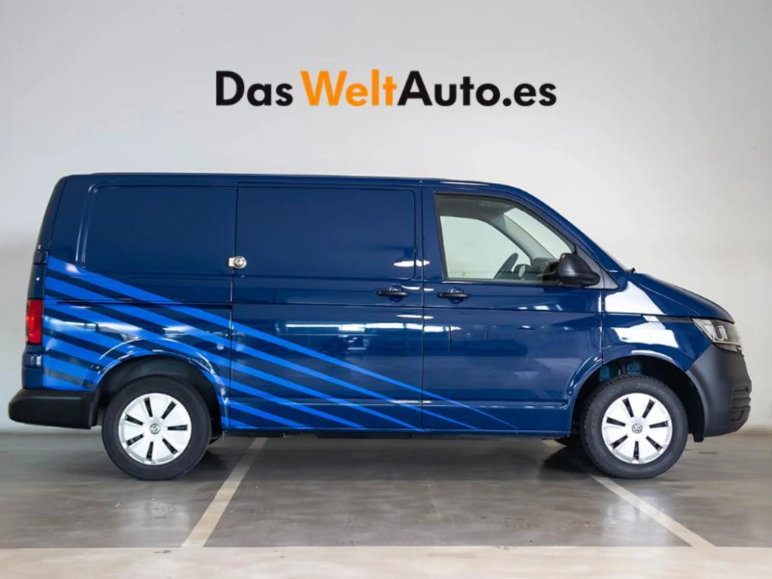 VW COMERCIALES Transporter TRANSPORTER 6.1 FURGRN MRW BATALLA CORTA 2.0 TDI 81 KW (110 CV) 5 VEL. 2.800 - Foto 3