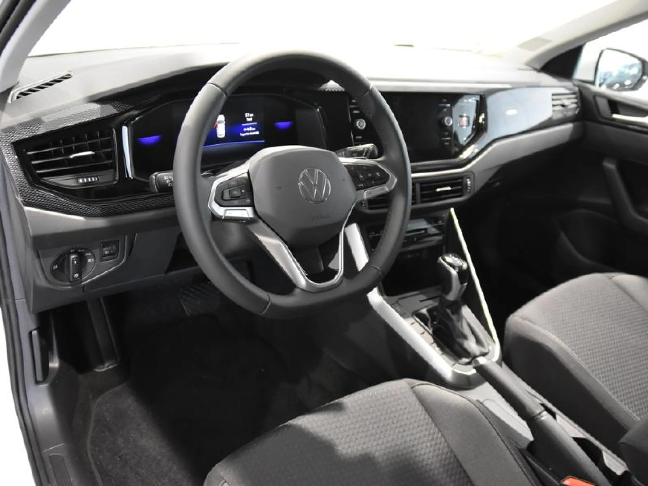 VOLKSWAGEN POLO POLO MÁS 1.0 TSI 70 KW (95 CV)  AUTOMÁTICO DSG 7 VEL. - Foto 9