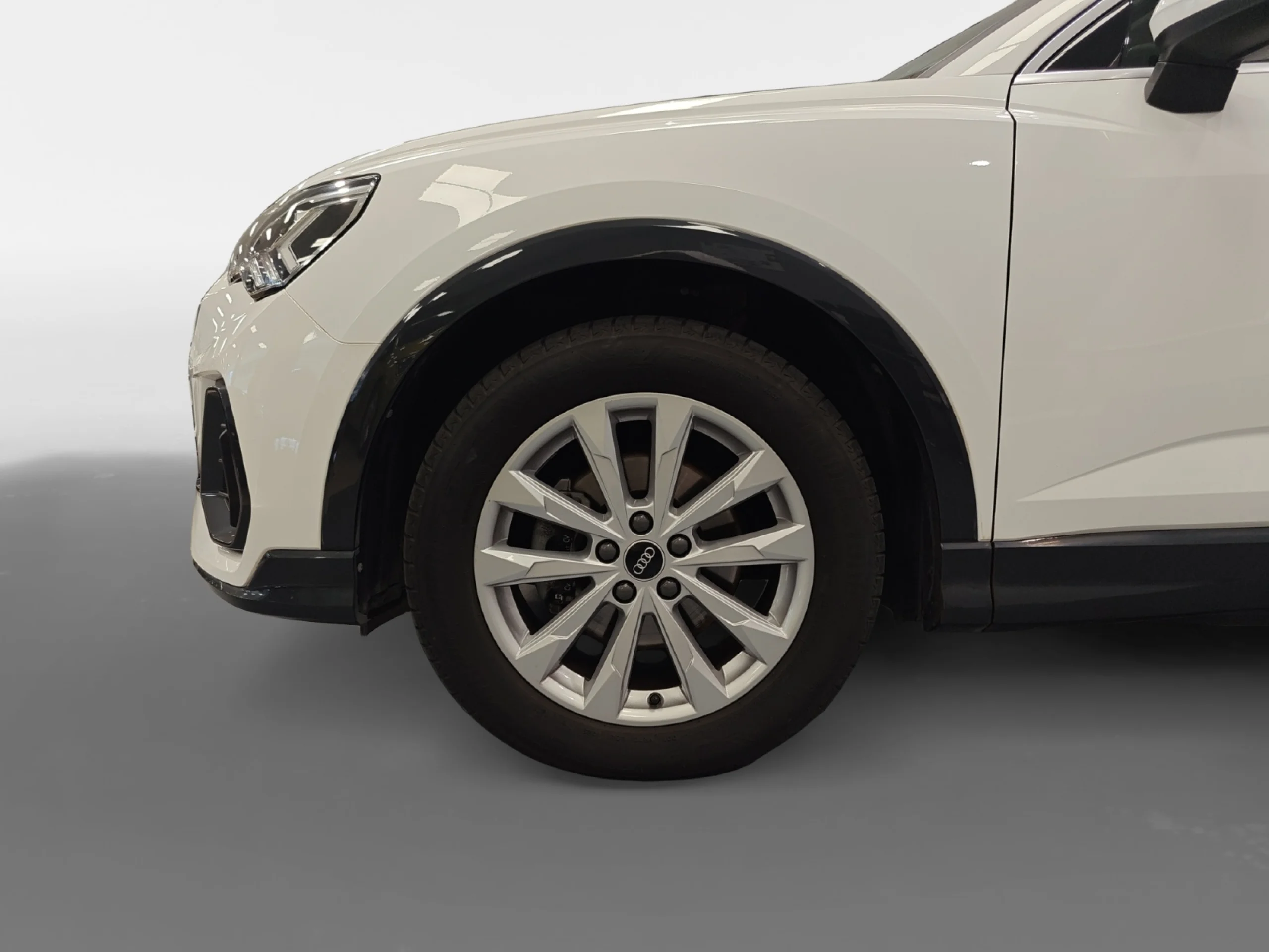AUDI Q3 SPORTBACK 35 TFSI 110KW (150CV) - Foto 8