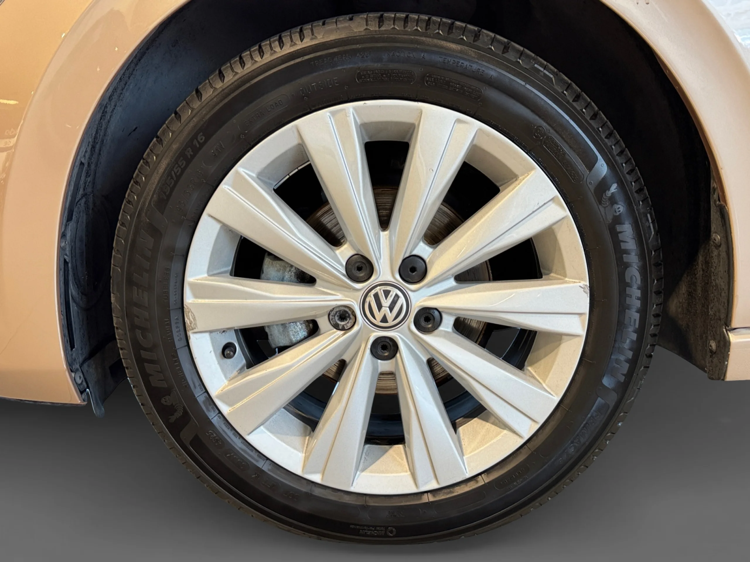 VOLKSWAGEN POLO SPORT 1.0 TSI 70KW (95CV) - Foto 8