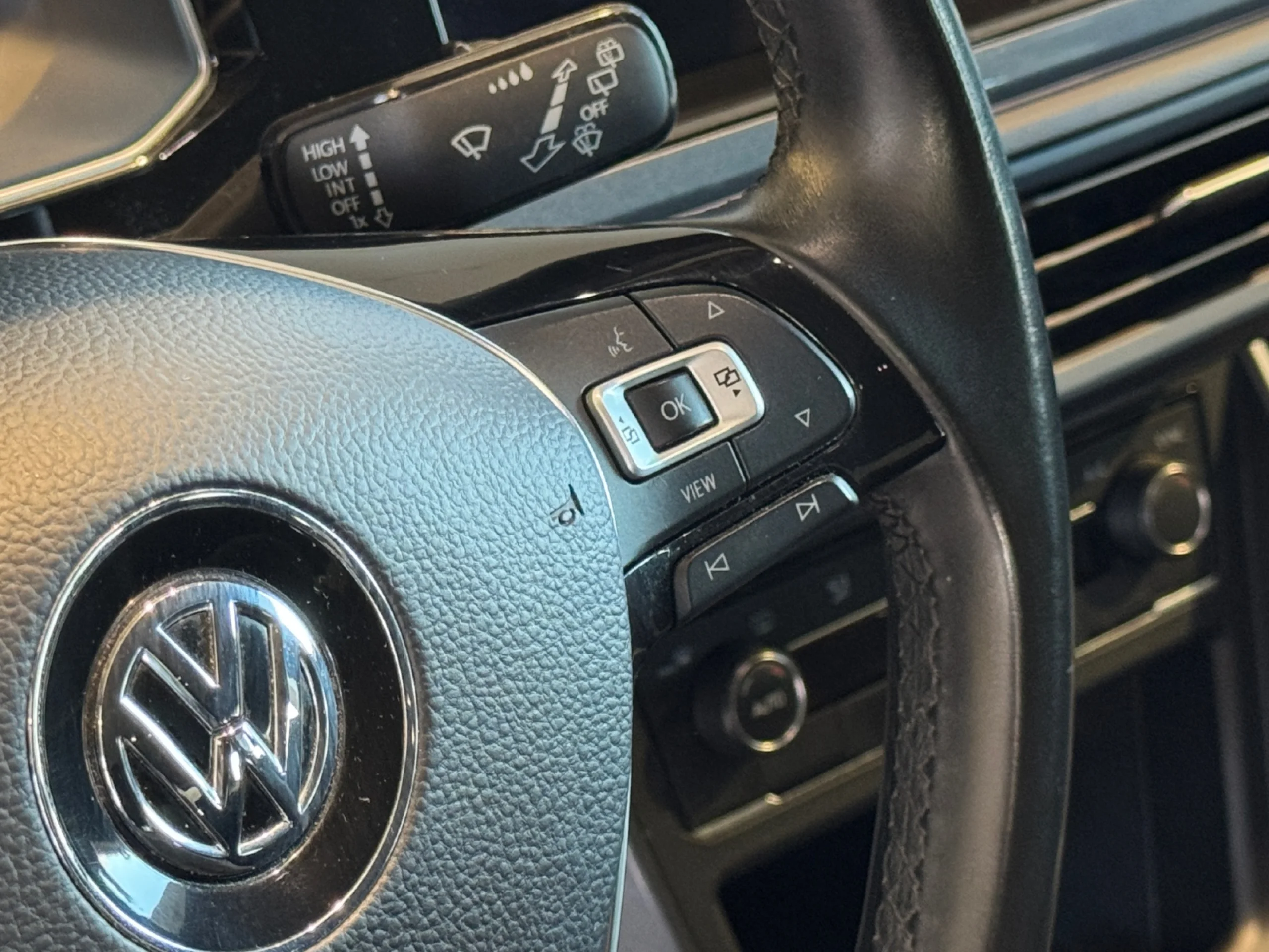 VOLKSWAGEN POLO SPORT 1.0 TSI 70KW (95CV) - Foto 10