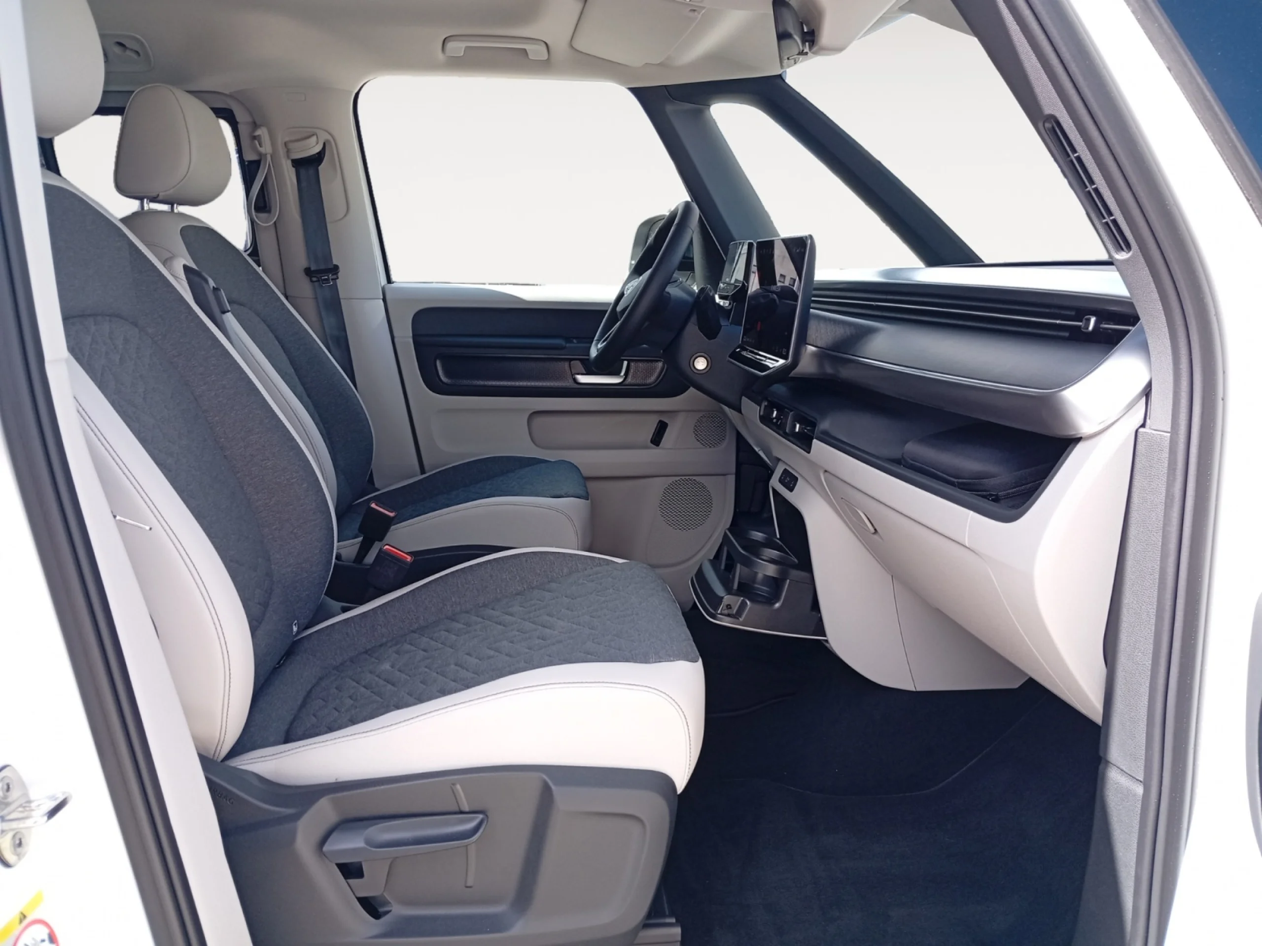 VW COMERCIALES ID. BUZZ ID. BUZZ  PRO 7 ASIENTOS BATALLA LARGA  210 KW (286 CV) 86 KWH AUT 1 VEL. - Foto 5