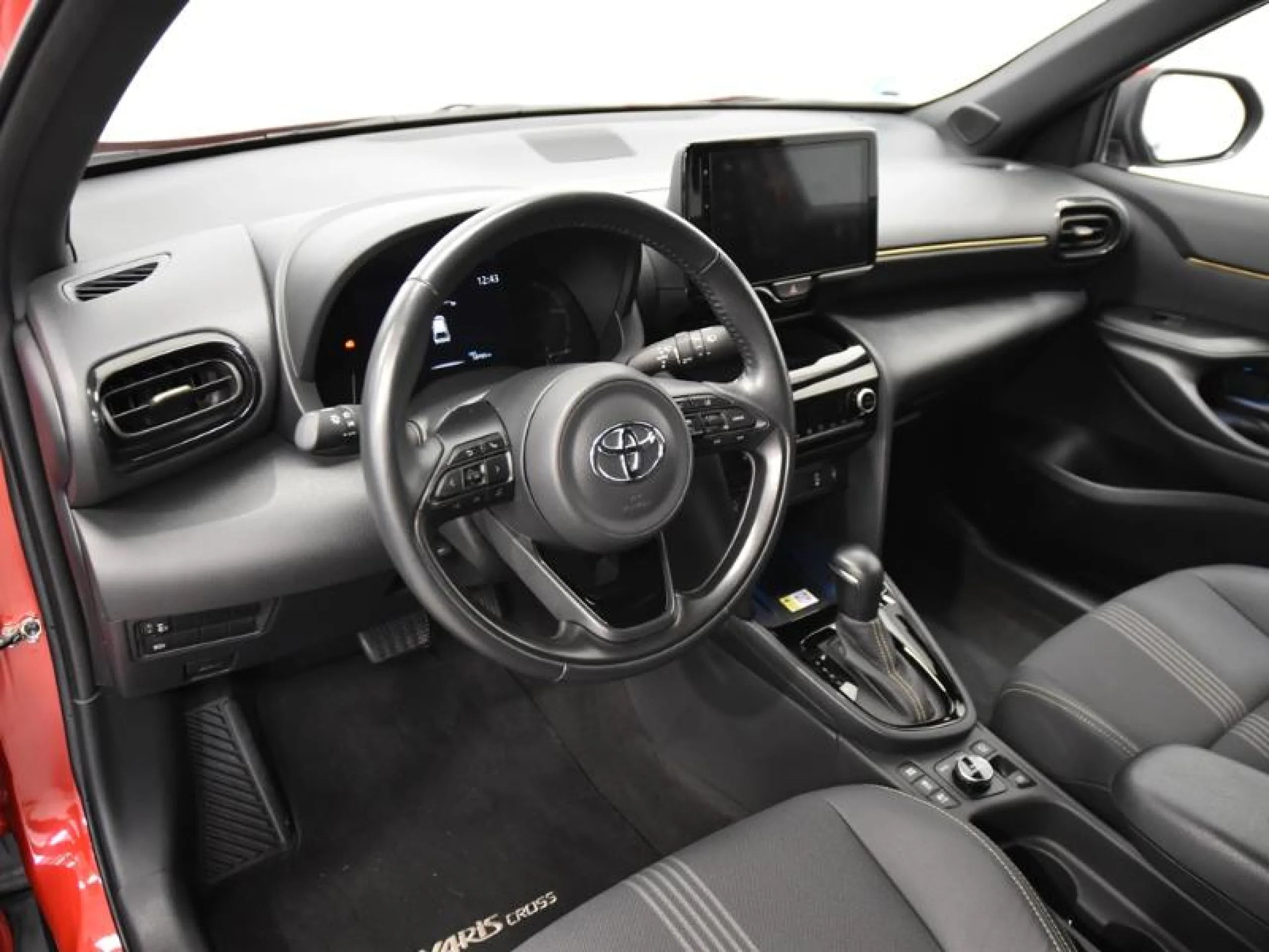 TOYOTA Yaris YARIS CROSS - Foto 9