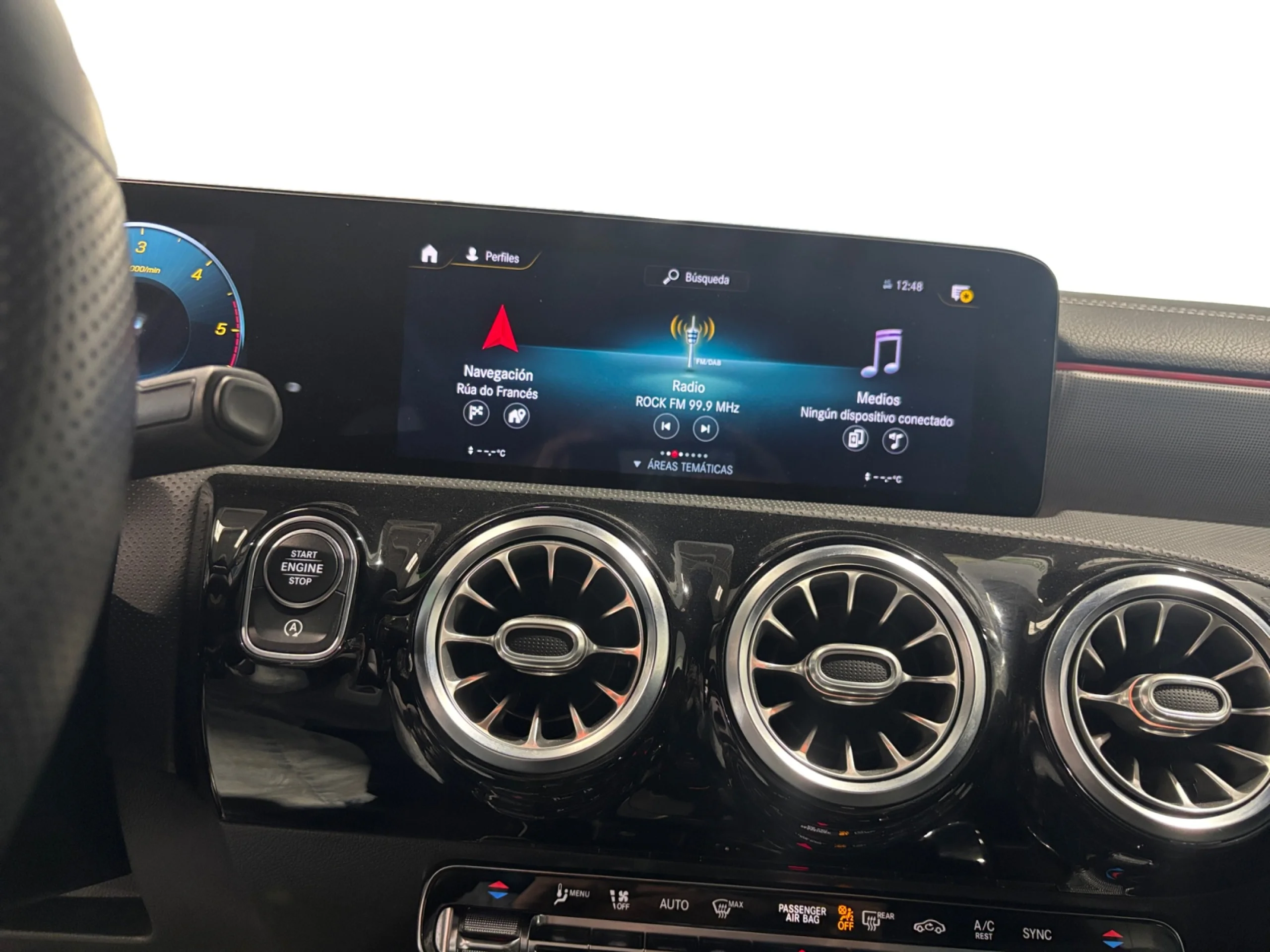 MERCEDES-BENZ CLASE A A 180 D - Foto 9