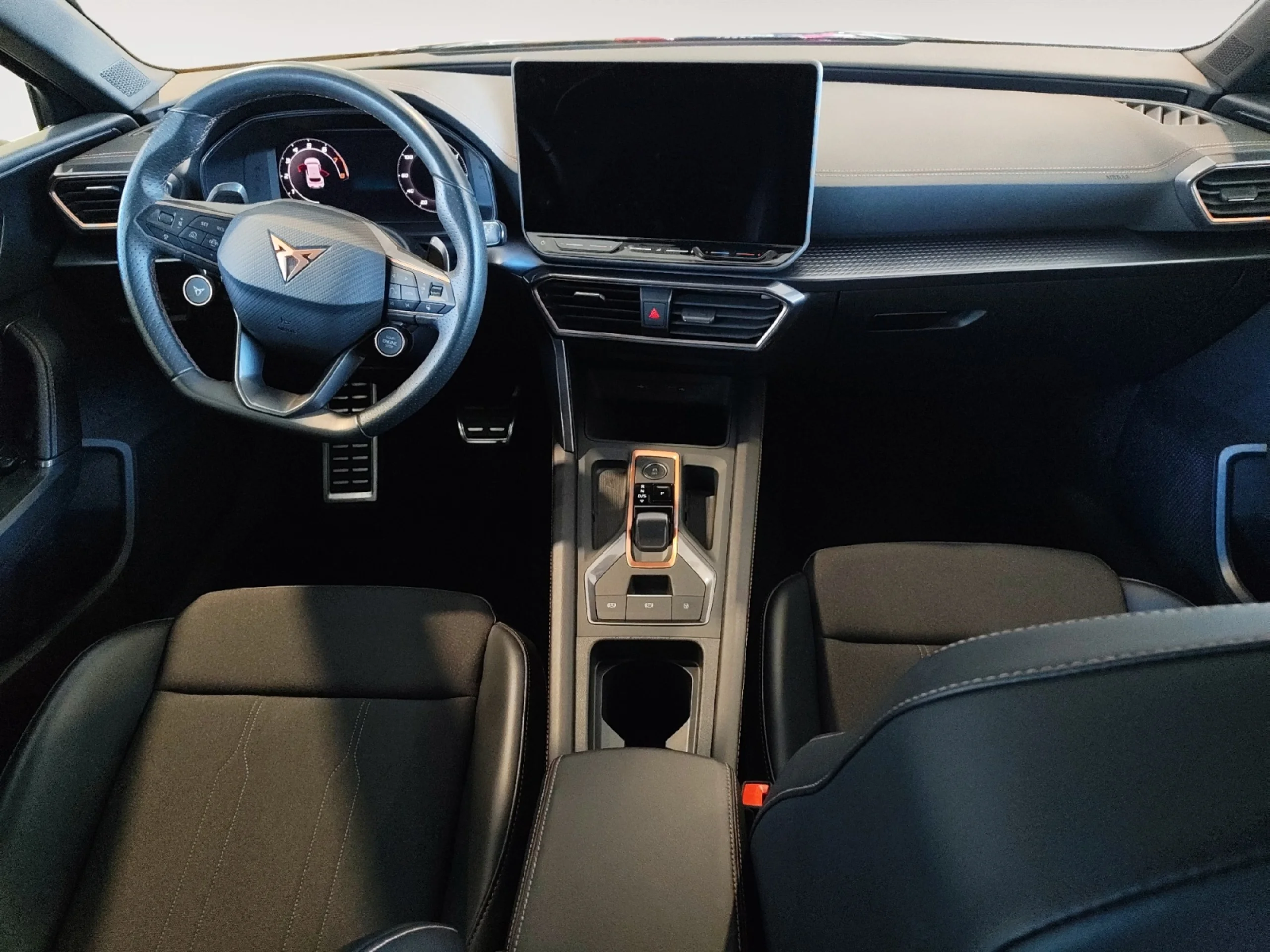 CUPRA LEON 1.5 ETSI 110KW (150CV) DSG - Foto 4
